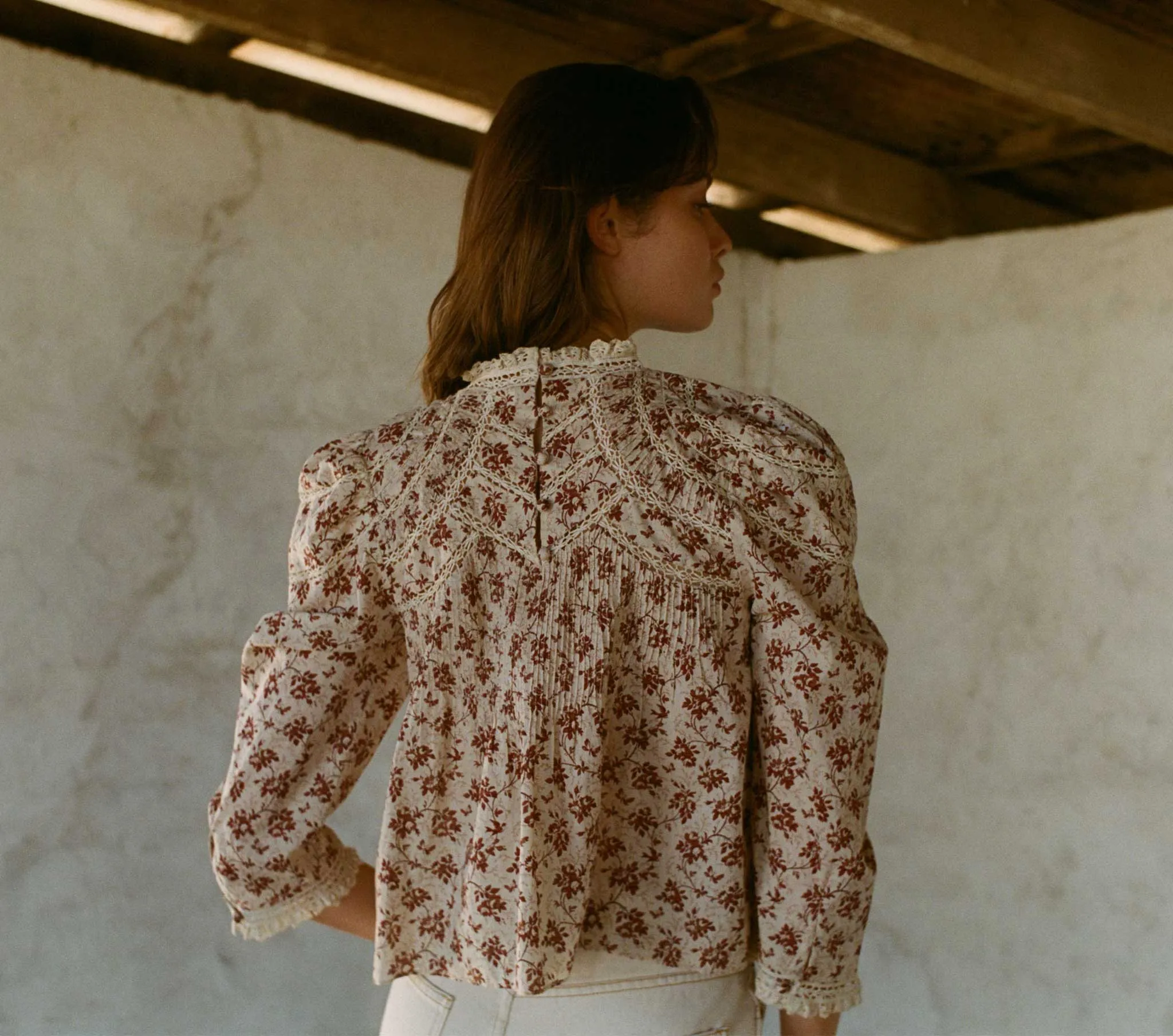 HMD -- ANNETTE TOP -- BURGUNDY SONGBIRD TOILE sold by Doen product image thumbnail 4