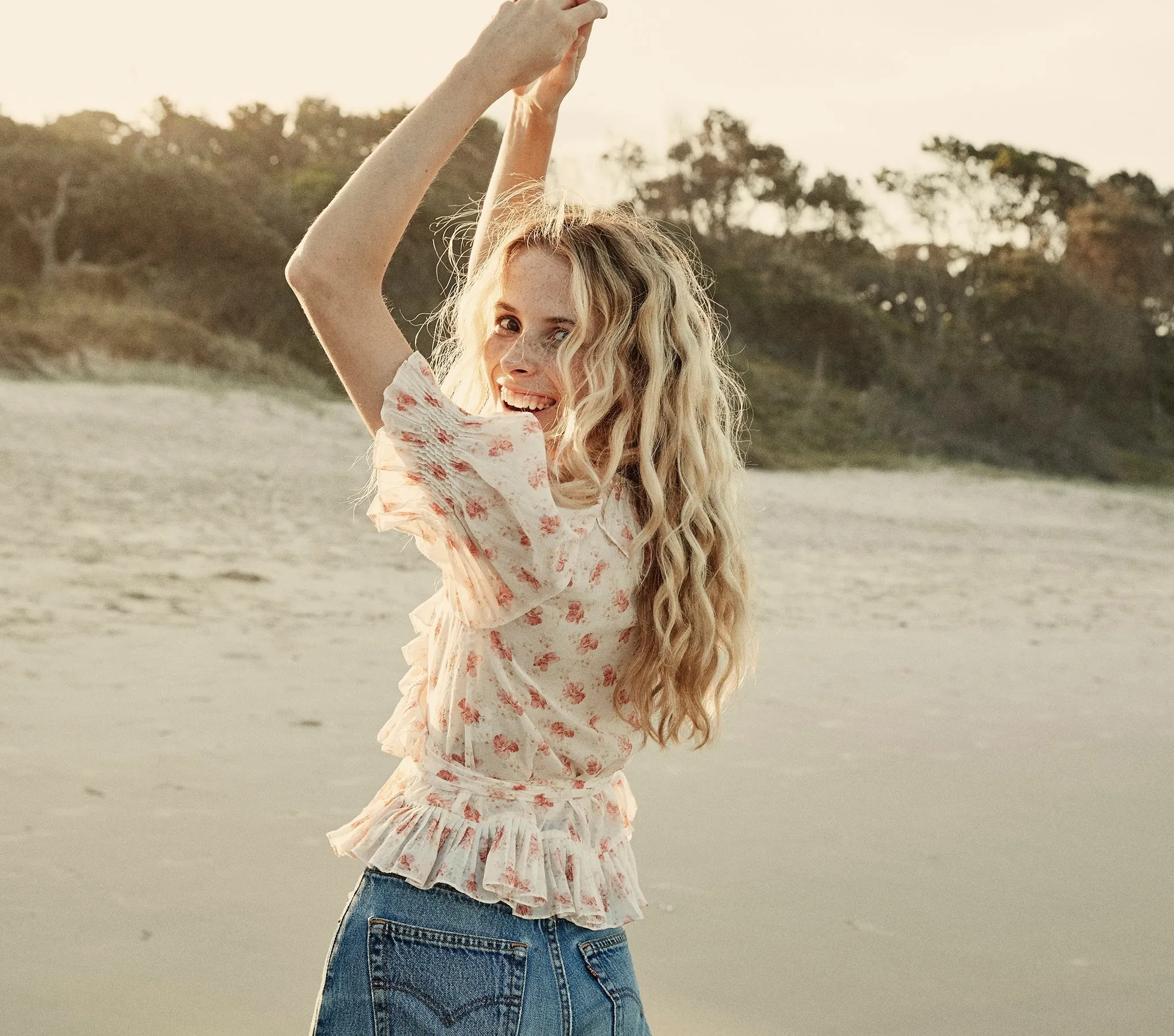 HMD -- VIOLA TOP -- WHITE POPPY PRINT sold by Doen product image thumbnail 4