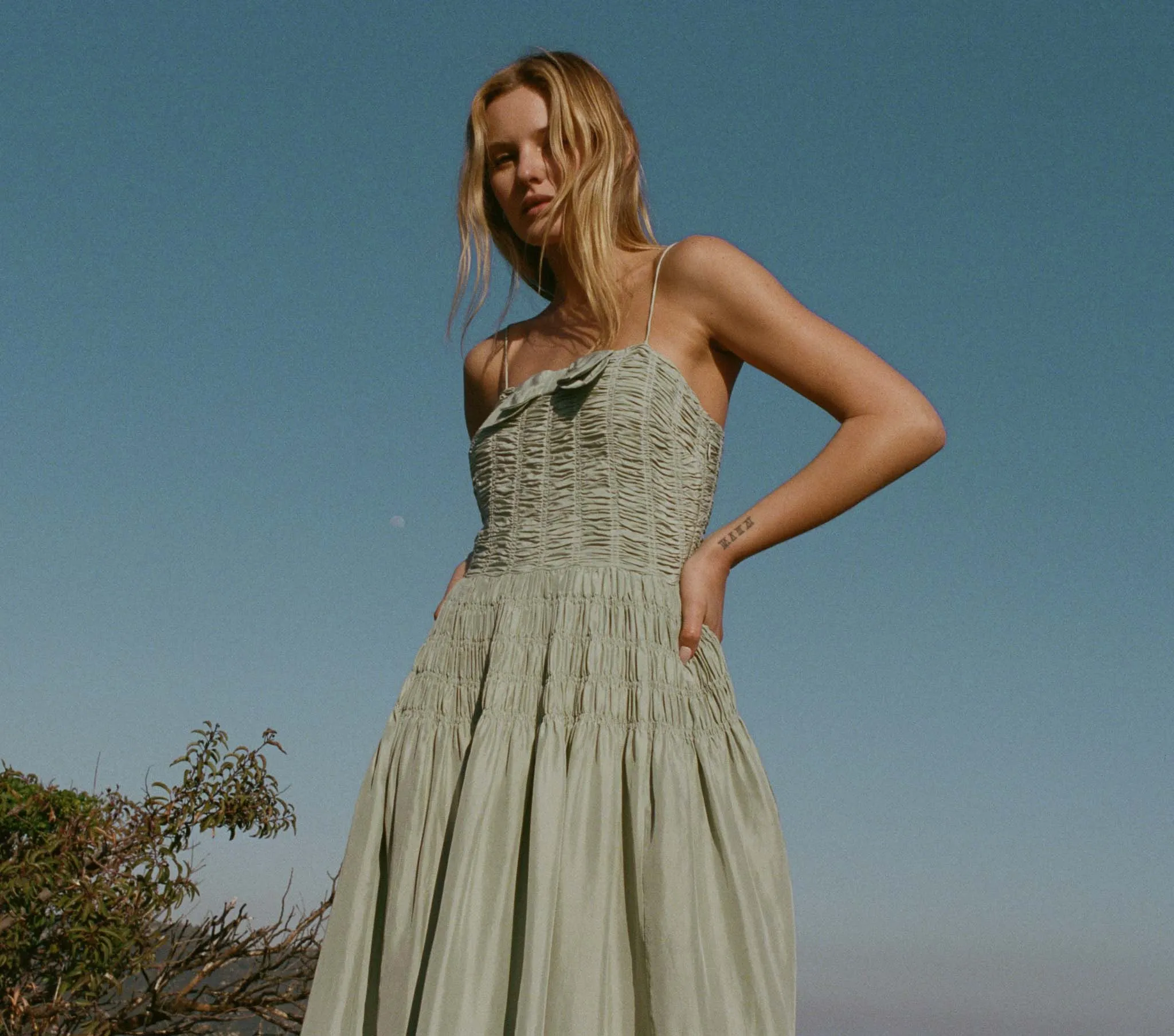 HMD -- AMBROSIA DRESS -- AQUAMARINE sold by Doen