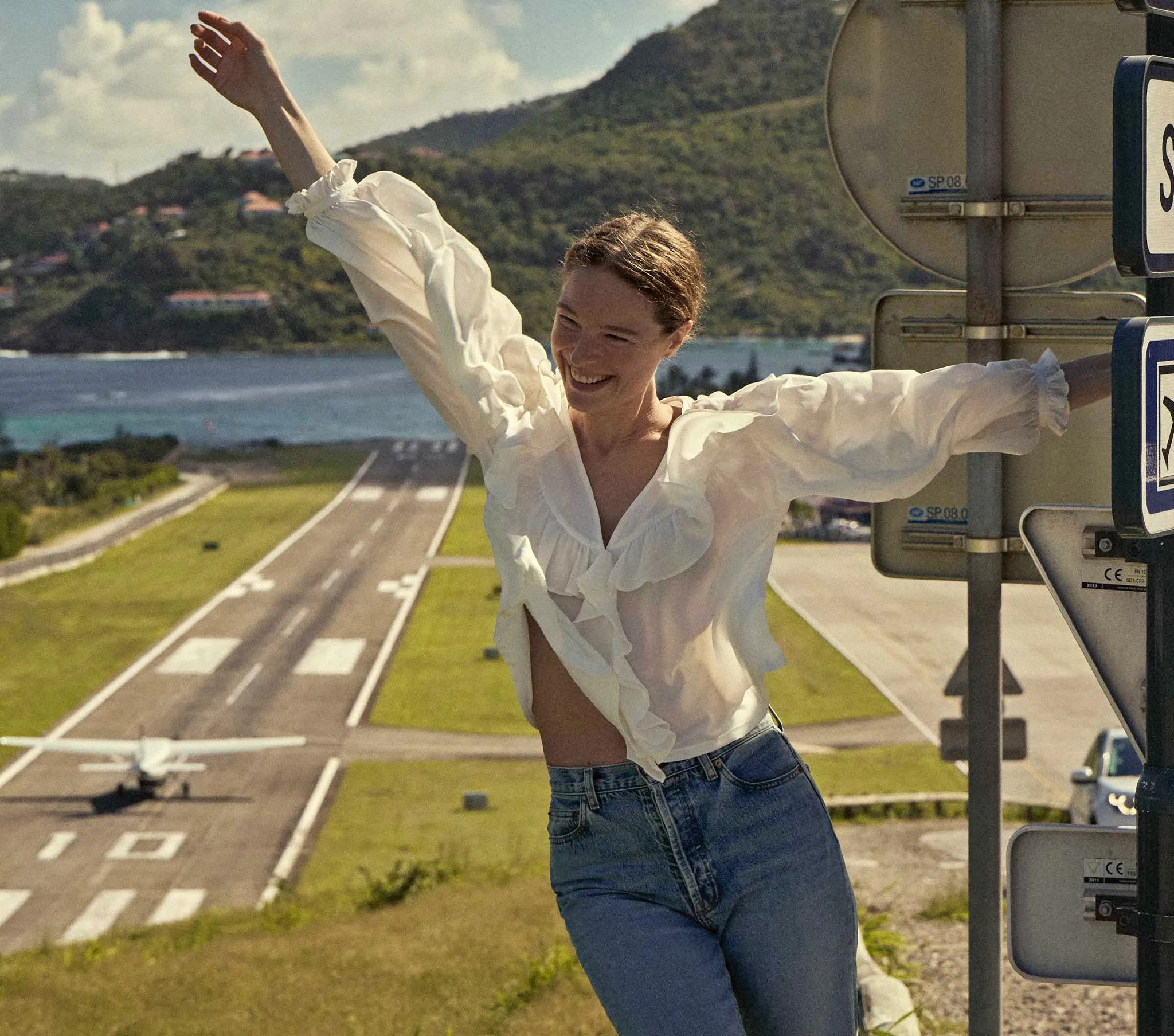 HMD -- SULA TOP -- SALT sold by Doen product image thumbnail 3