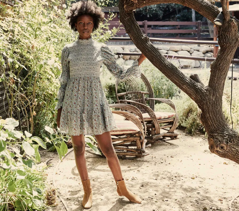 HMD -- CAILLE DRESS -- BLUE TISBURY PAISLEY sold by Doen