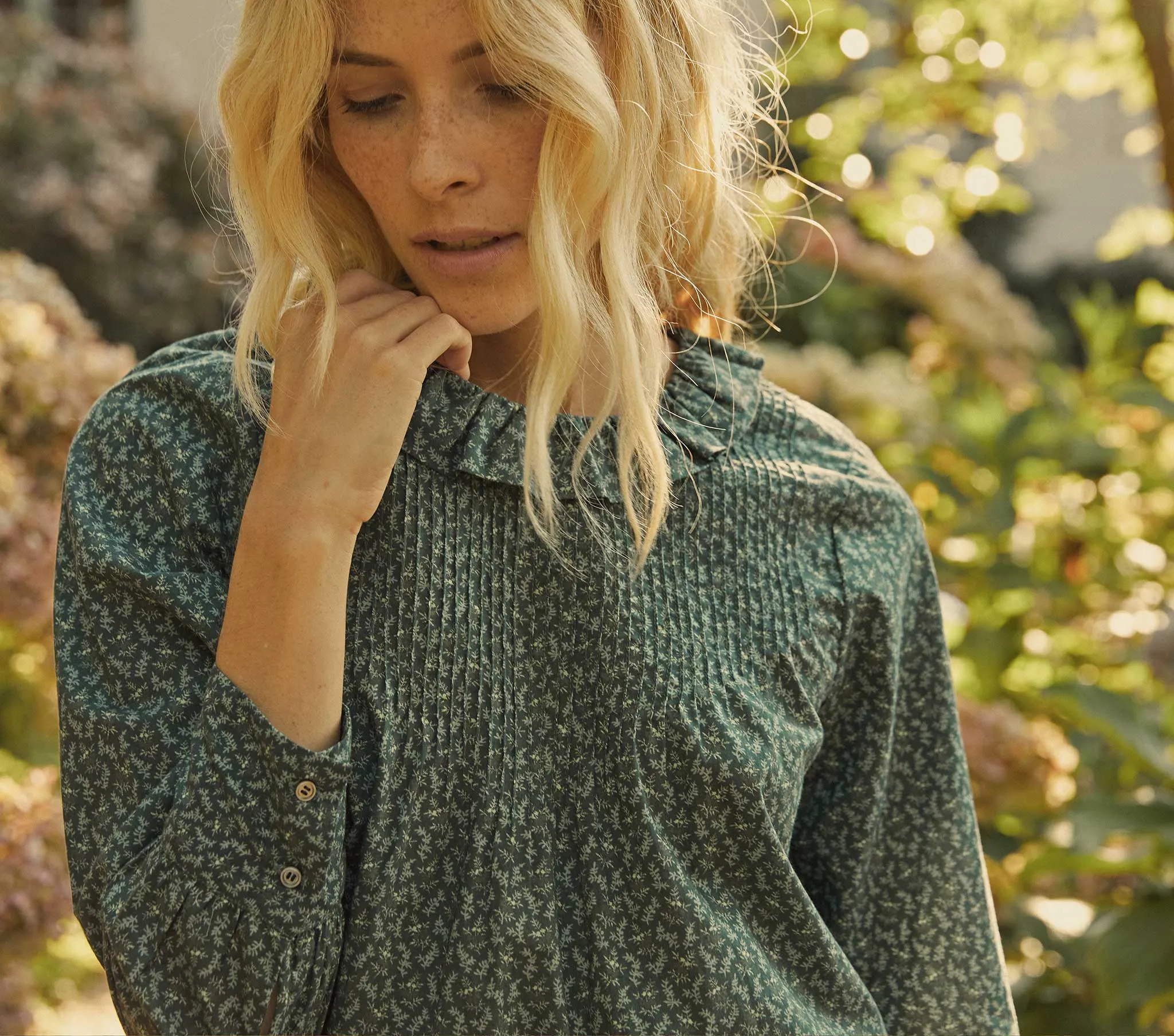 HMD -- PLUM TOP -- EVERGREEN WINTER DITSY sold by Doen product image thumbnail 2