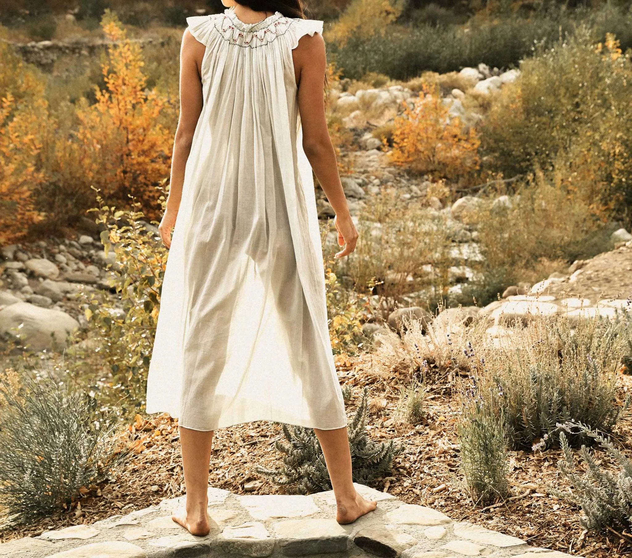 HMD -- LOVISA NIGHTGOWN -- MENTHE sold by Doen product image thumbnail 3