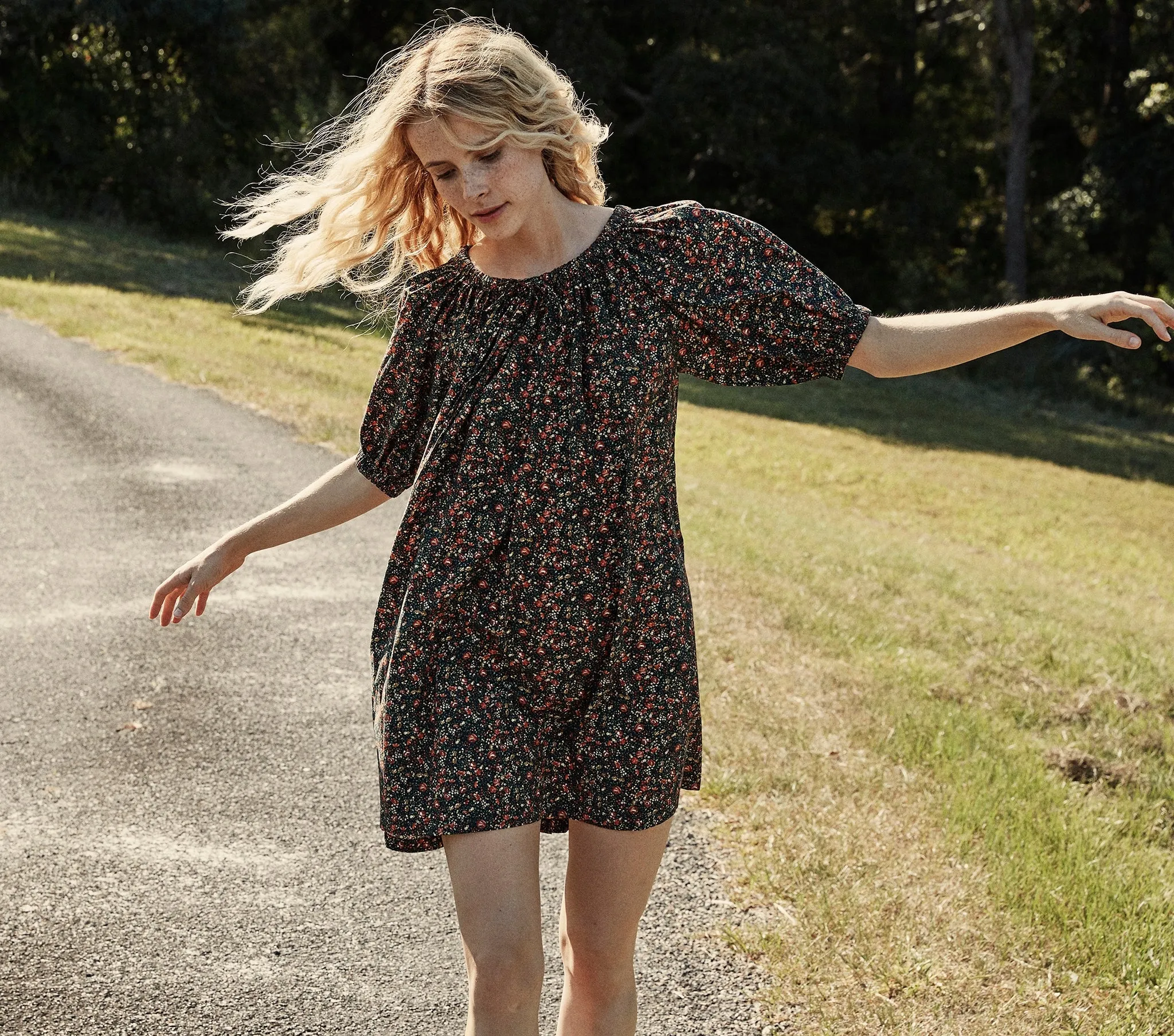 HMD -- CHESTNUT DRESS -- BLACK PETIT JARDIN PRINT sold by Doen product image thumbnail 4