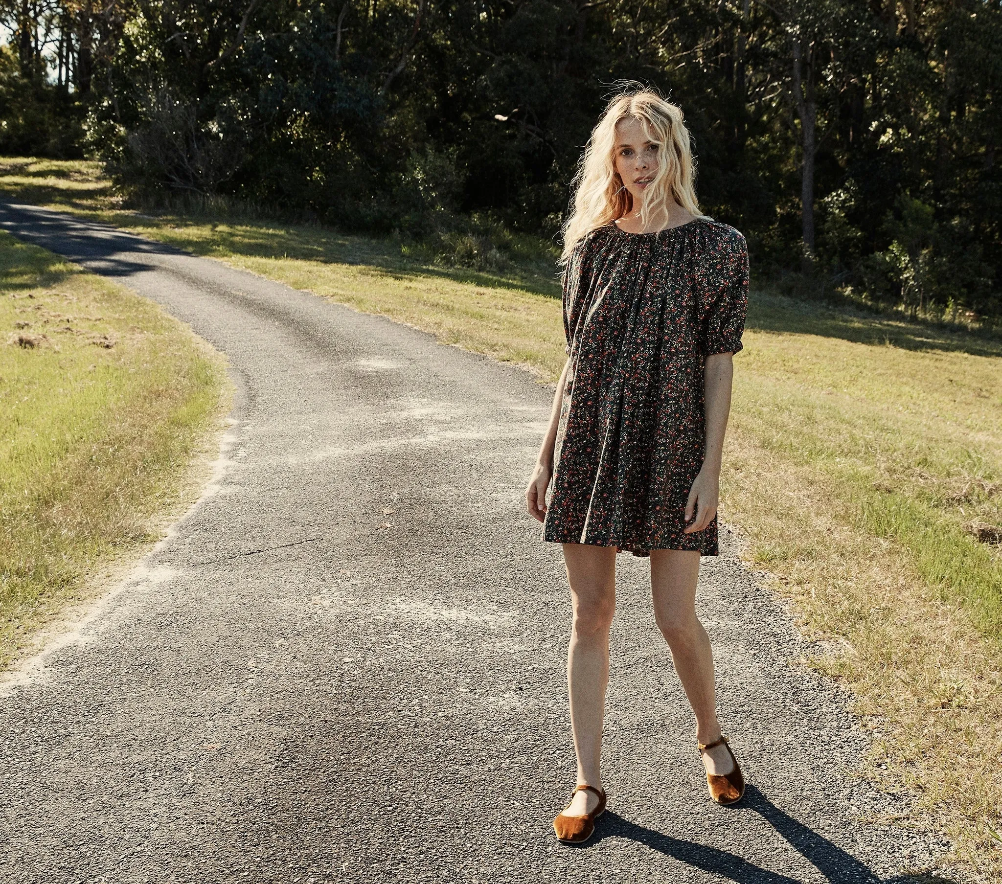 HMD -- CHESTNUT DRESS -- BLACK PETIT JARDIN PRINT sold by Doen product image thumbnail 2