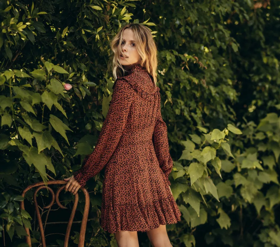 HMD -- MINUIT DRESS -- NAVY/RED CHERRY WILLOW sold by Doen