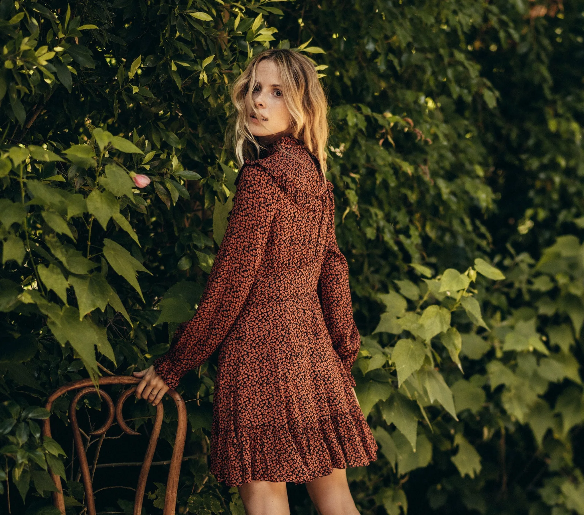 HMD -- MINUIT DRESS -- NAVY/RED CHERRY WILLOW sold by Doen
