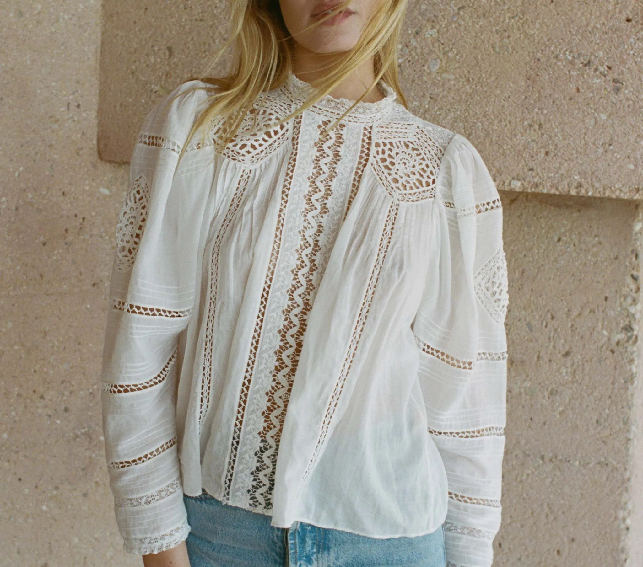 HMD -- AMAYA TOP -- SALT sold by Doen