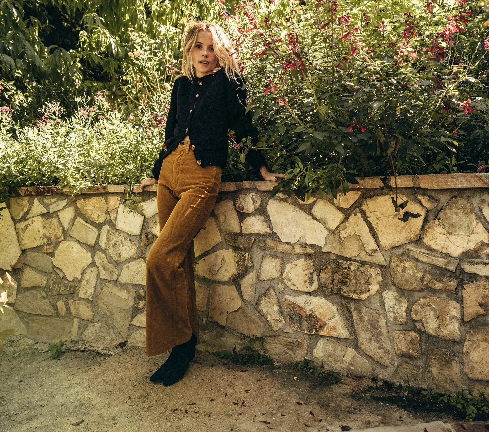 HMD -- RIDGE CARDIGAN SWEATER -- BLACK sold by Doen product image thumbnail 4