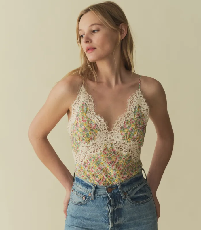 NERIA TOP -- CHRYSANTHEMUM SKY FLORAL sold by Doen