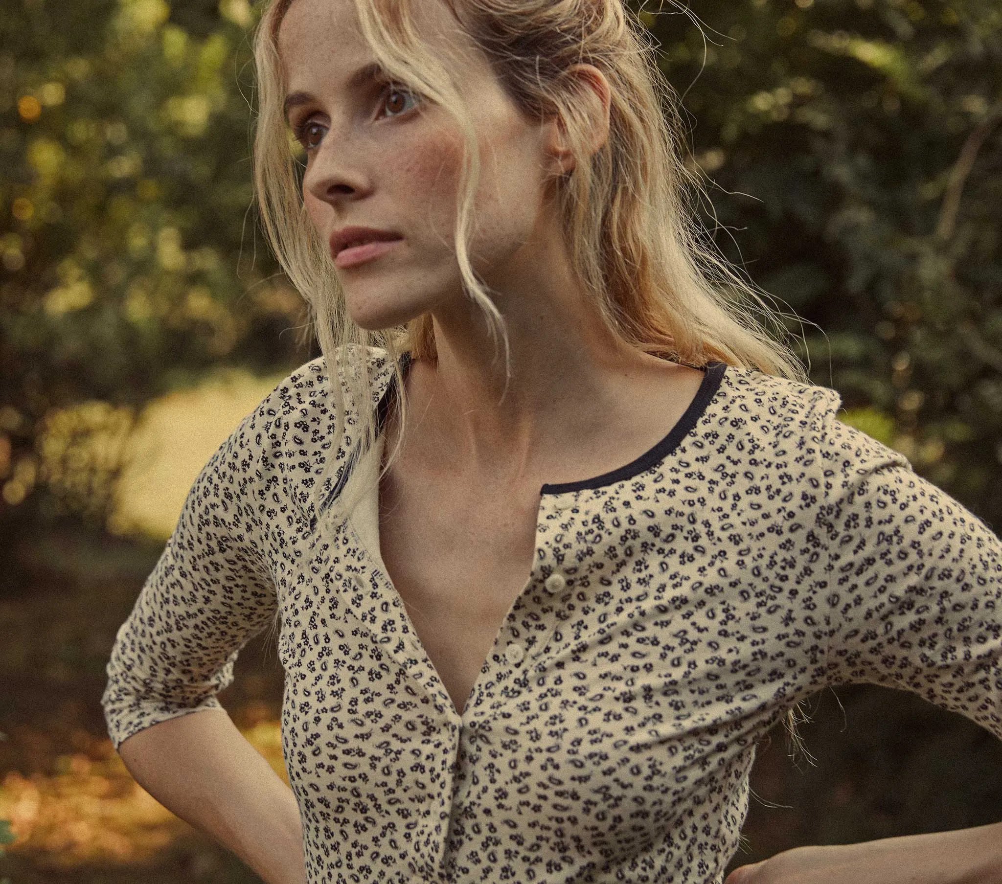 HMD -- ARIA TEE -- SONGBIRD PAISLEY sold by Doen