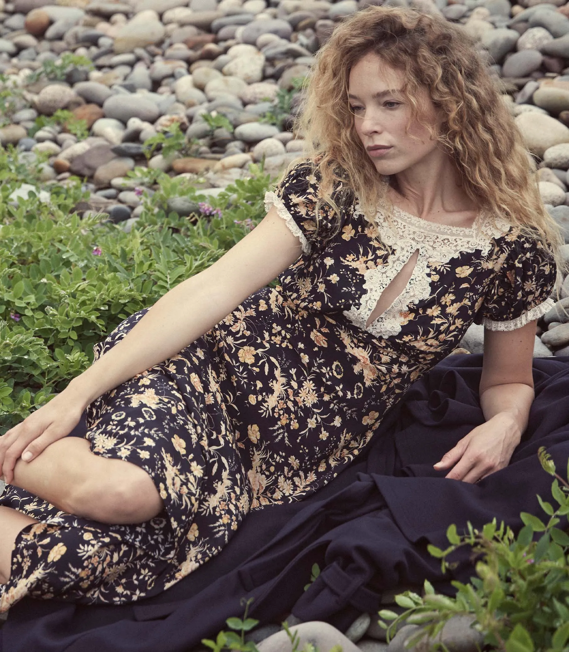 HMD -- EMELINE DRESS -- NAVY OAK BLUFFS FLORAL sold by Doen product image thumbnail 2