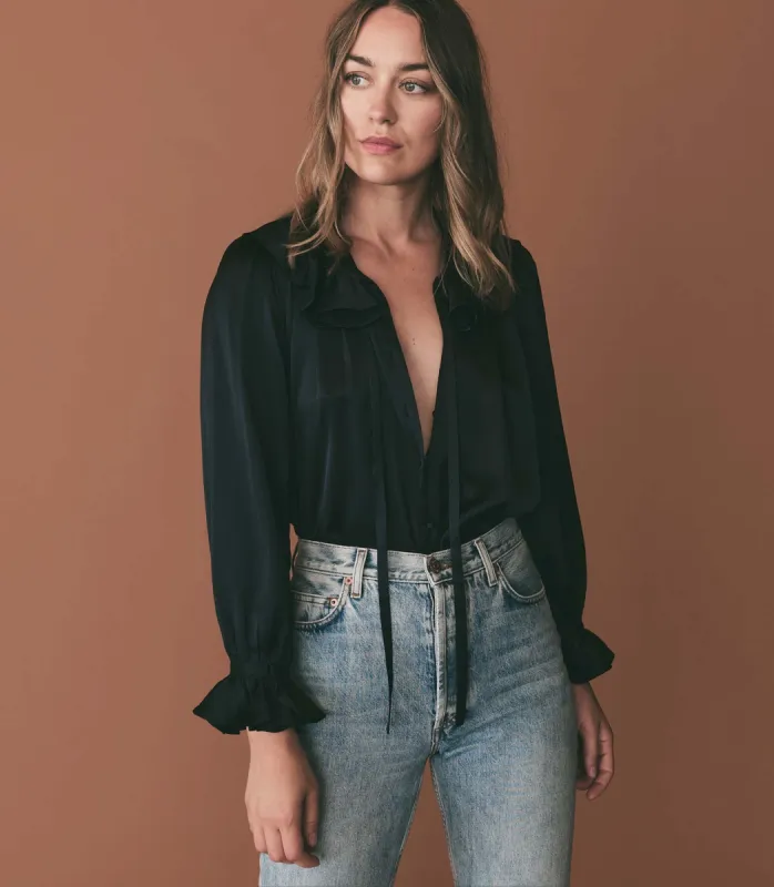 HMD -- SOLANGE TOP -- DEEP NAVY sold by Doen