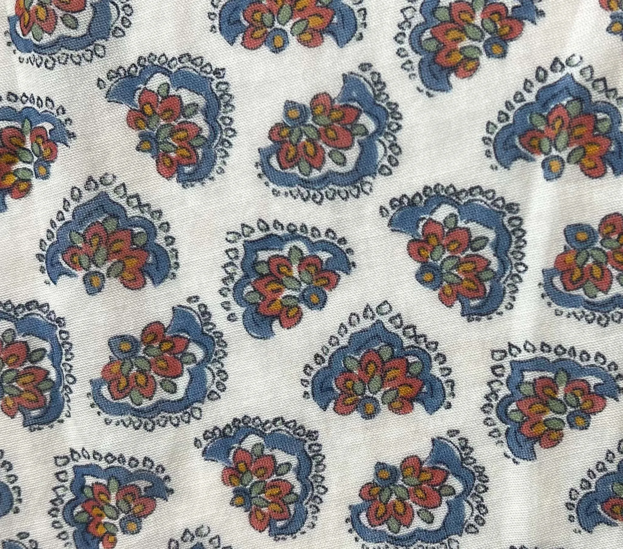 HMD -- JUNE TOP -- SEA SALT BEDFORD PAISLEY sold by Doen product image thumbnail 3