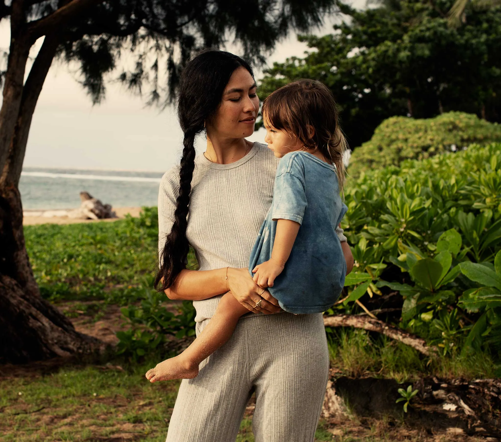 HMD -- ADA TEE -- HEATHER GREY sold by Doen product image thumbnail 4