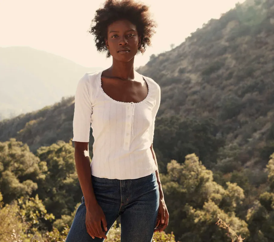 HMD -- BEA TEE -- SALT sold by Doen