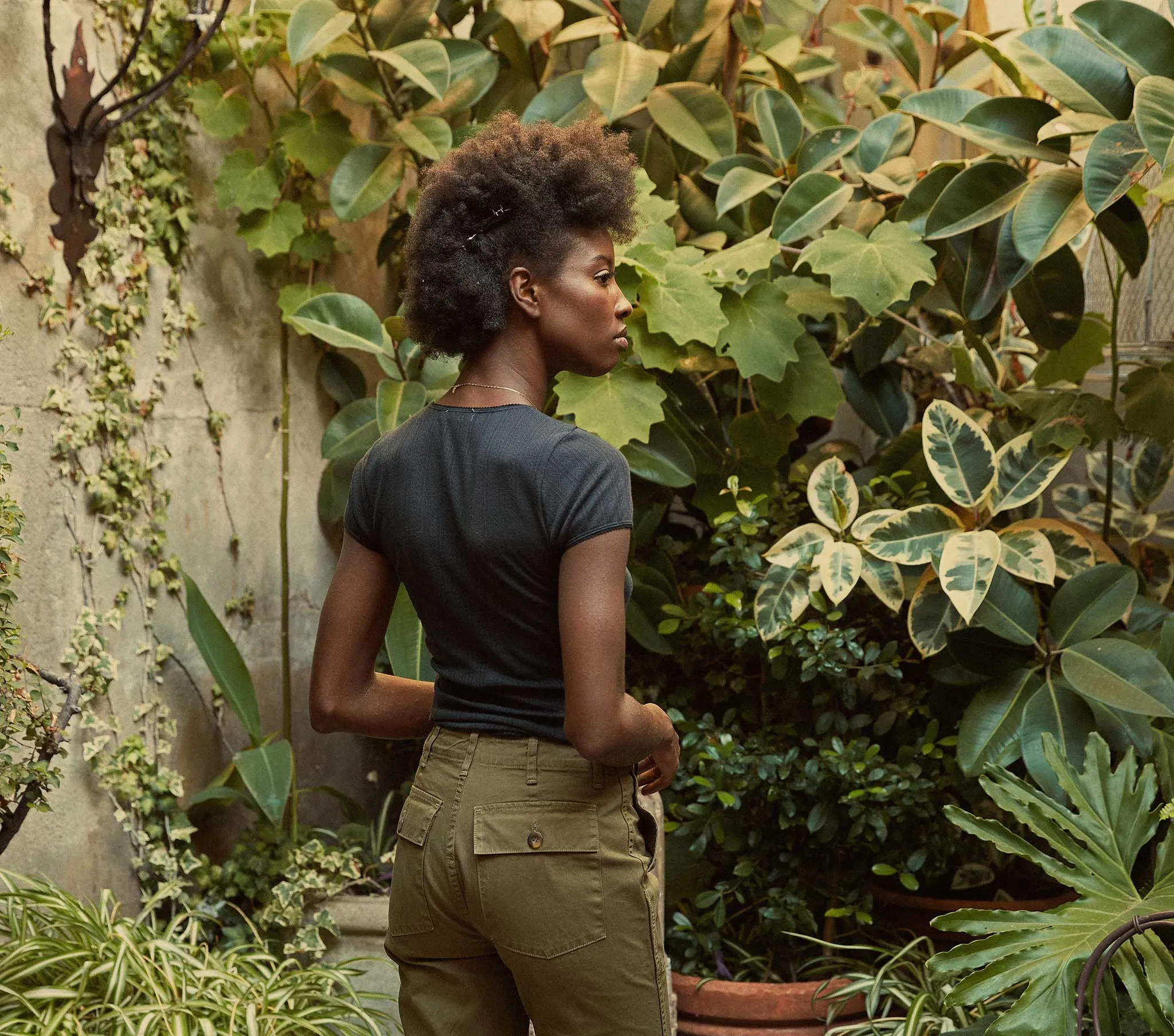 HMD -- VIVI TEE -- BLACK sold by Doen product image thumbnail 3