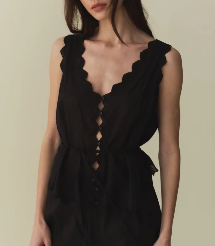 HMD -- ALDORA TOP -- BLACK sold by Doen