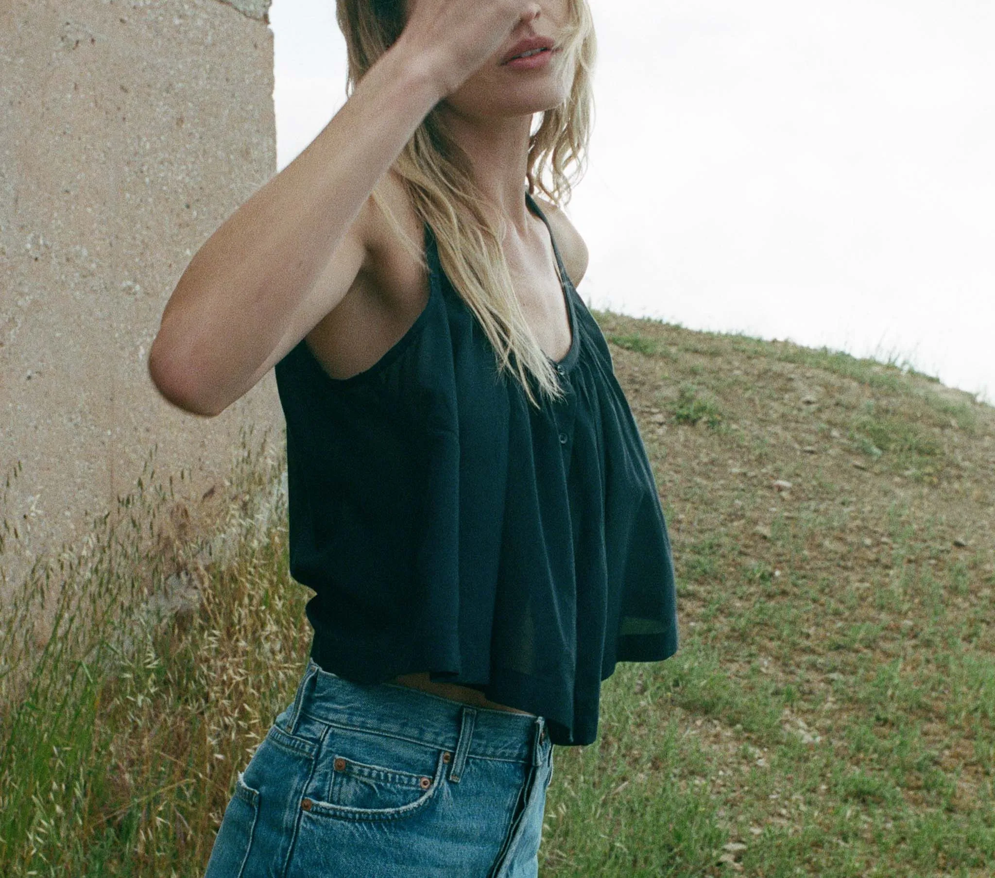 HMD -- NALINA TOP -- NAVY sold by Doen product image thumbnail 2