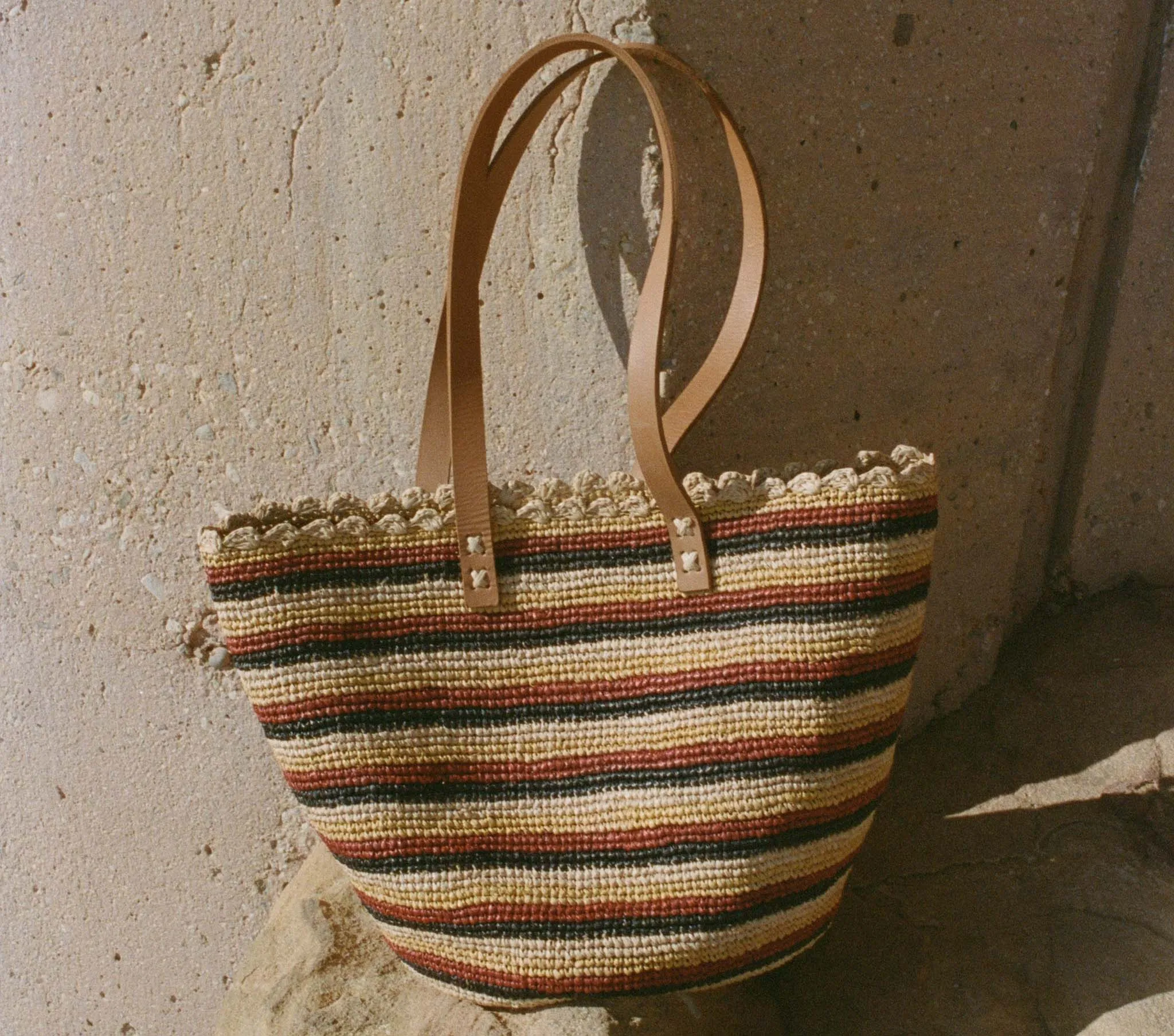 HMD -- EZE TOTE -- RAFFIA STRIPE sold by Doen product image thumbnail 3