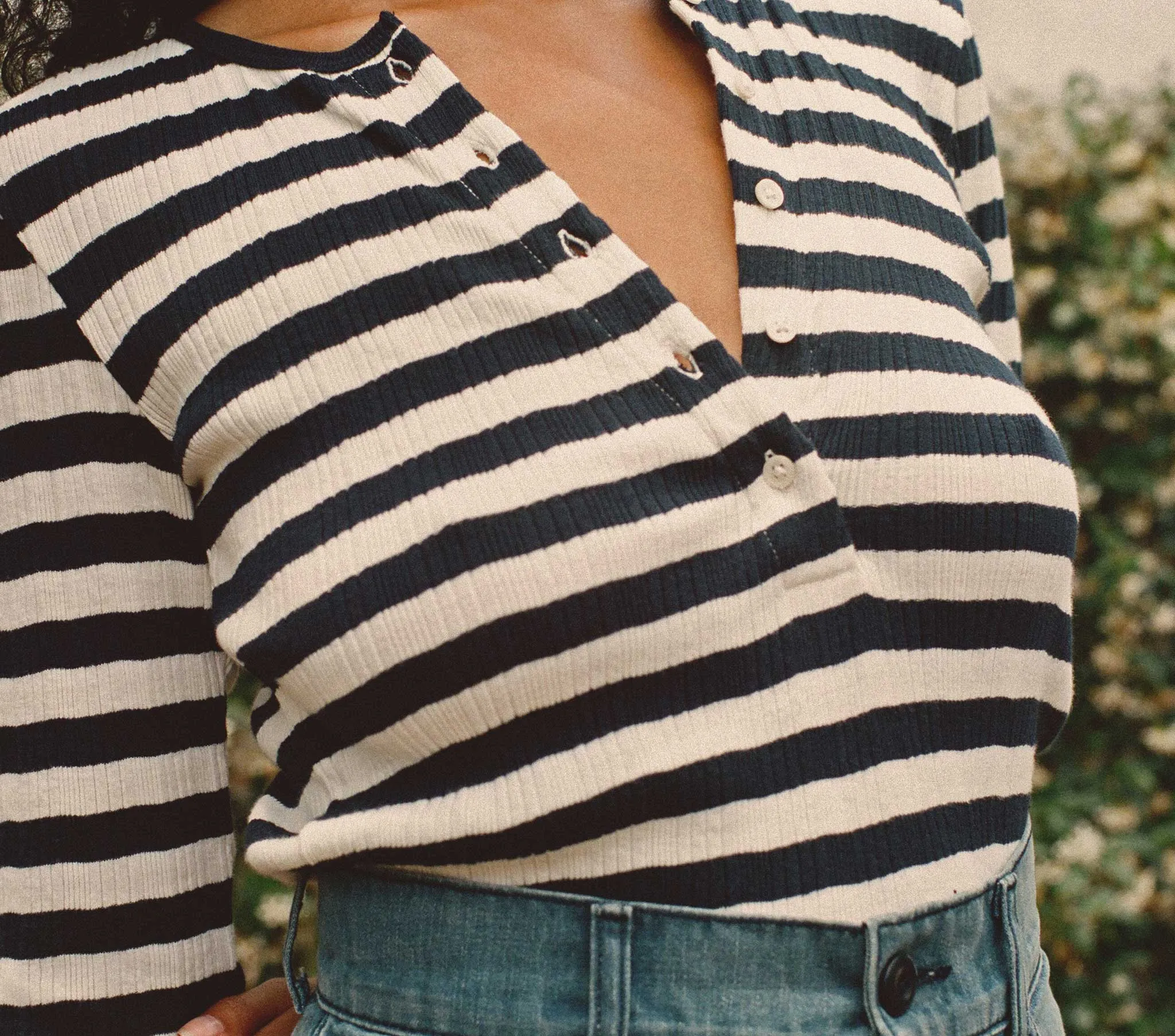 HMD -- PAOLA TEE -- NAVY STRIPE sold by Doen product image thumbnail 2