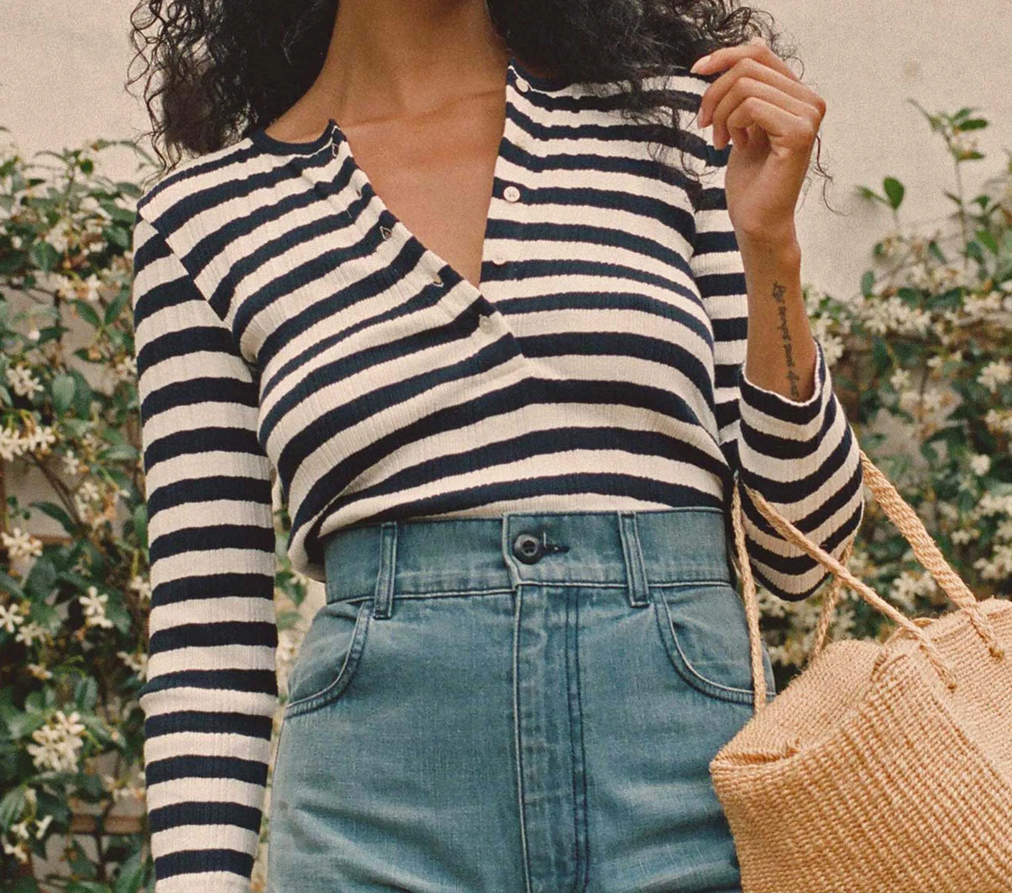 HMD -- PAOLA TEE -- NAVY STRIPE sold by Doen