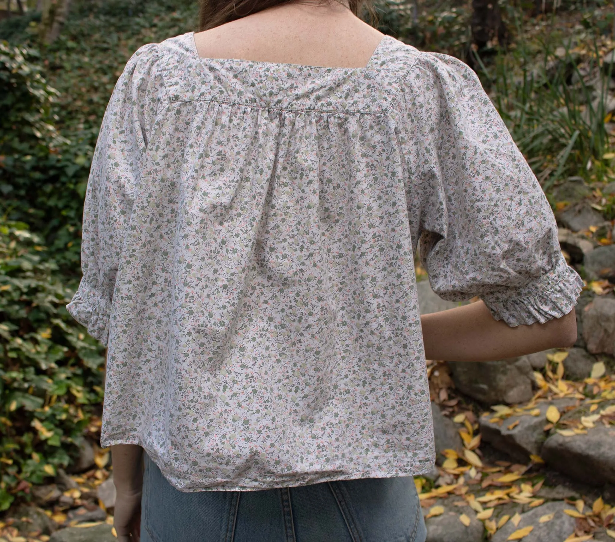 HMD -- LEON TOP -- GREEN SUMMER NECTAR PRINT sold by Doen product image thumbnail 4