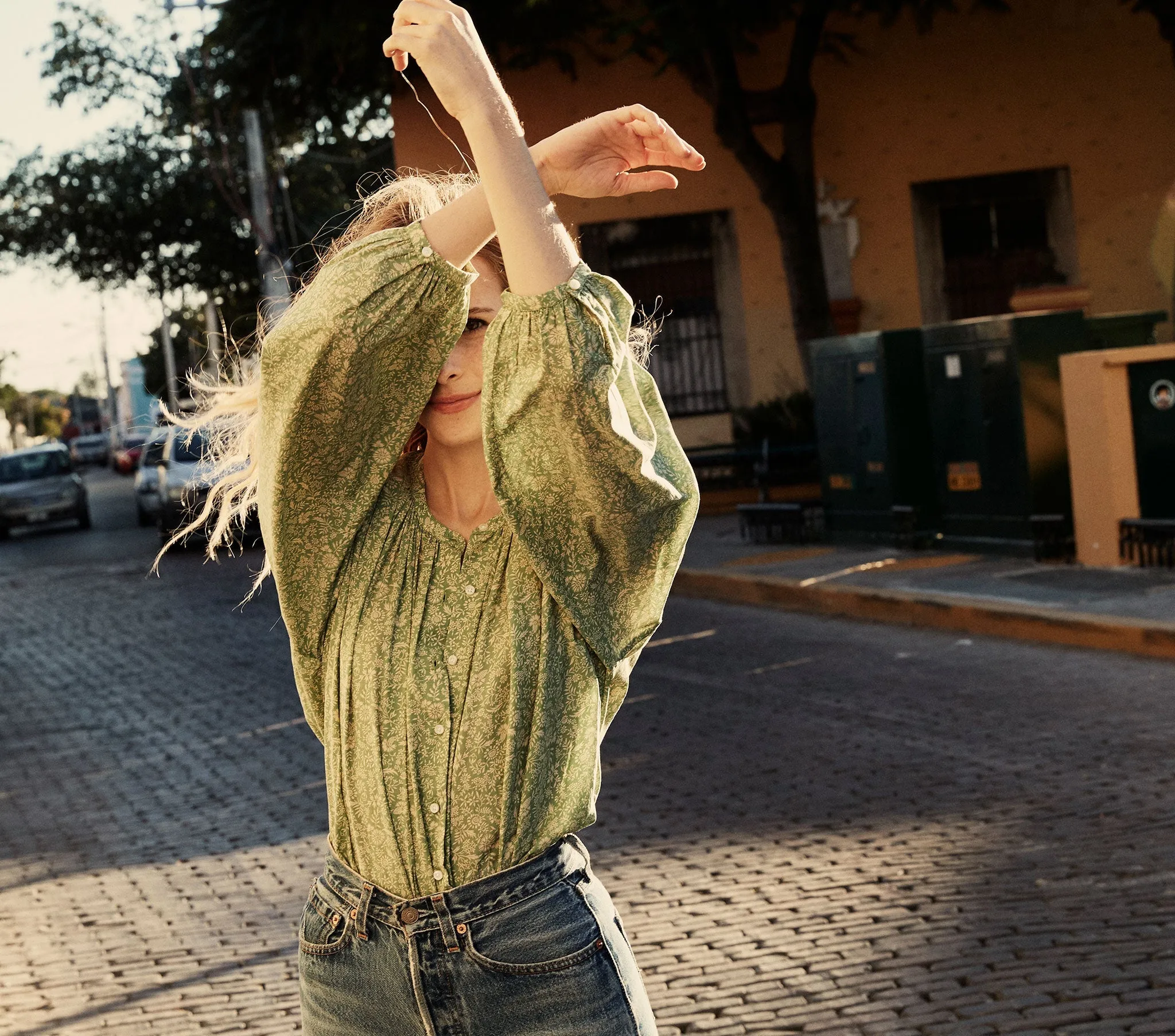 HMD -- THE JANE BLOUSE -- GREEN GARDEN BLOOM sold by Doen product image thumbnail 5