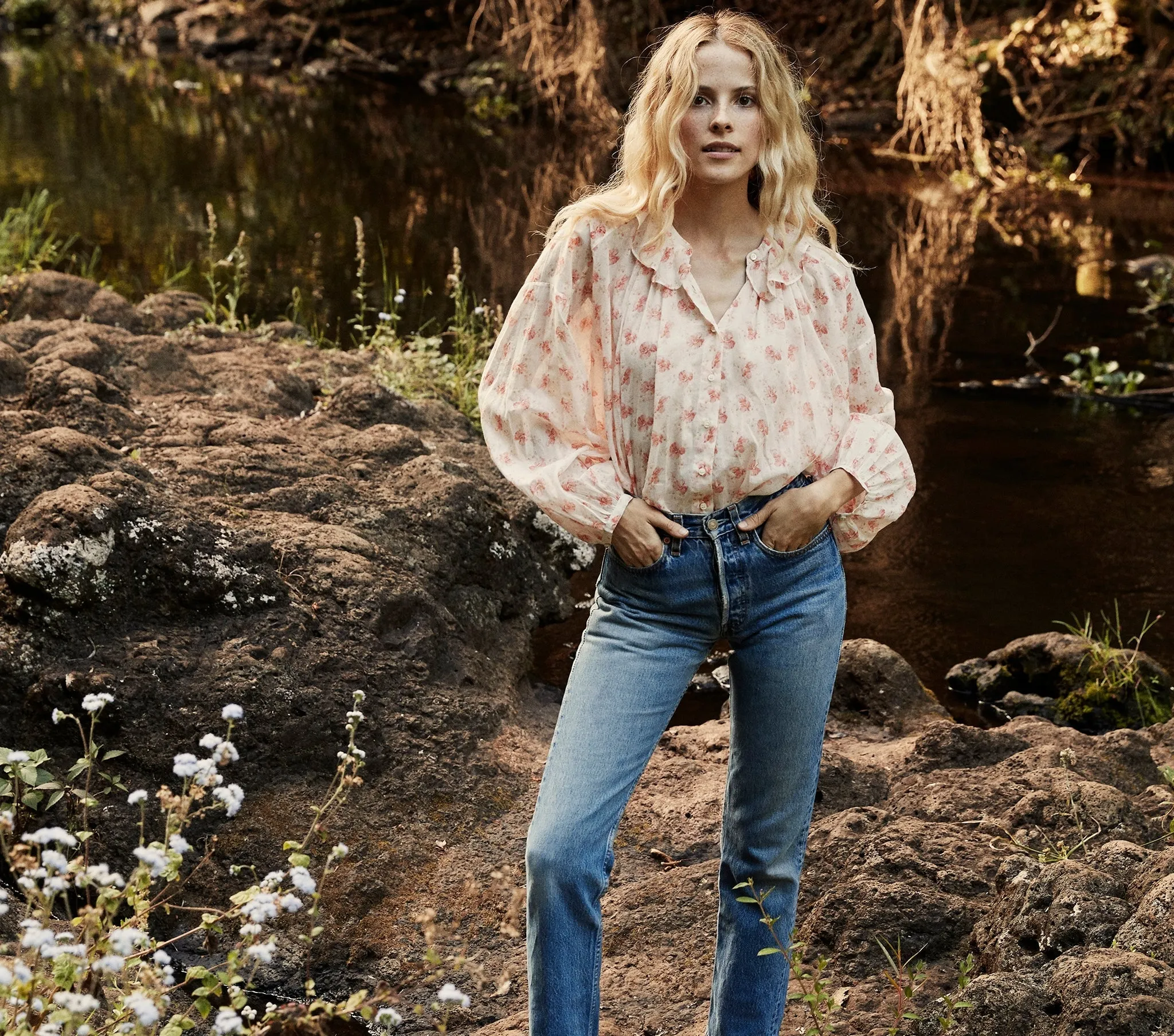 HMD -- ROSEBAY TOP -- WHITE POPPY PRINT sold by Doen product image thumbnail 5