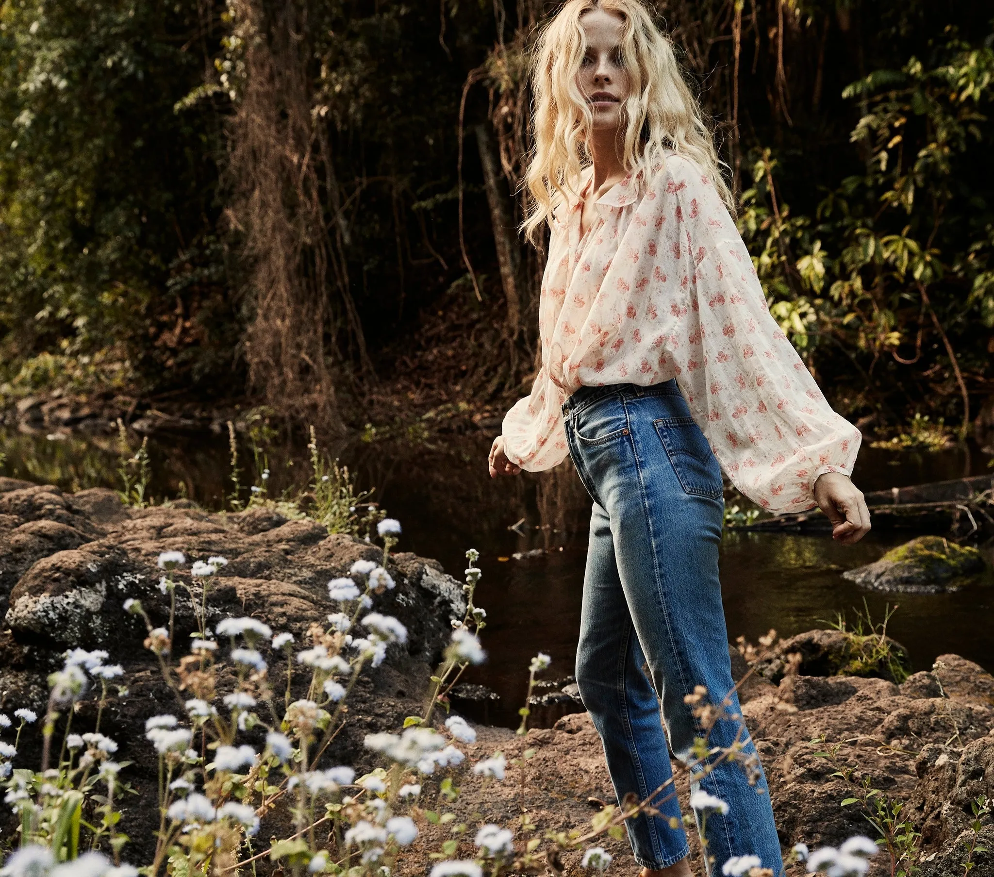 HMD -- ROSEBAY TOP -- WHITE POPPY PRINT sold by Doen product image thumbnail 2