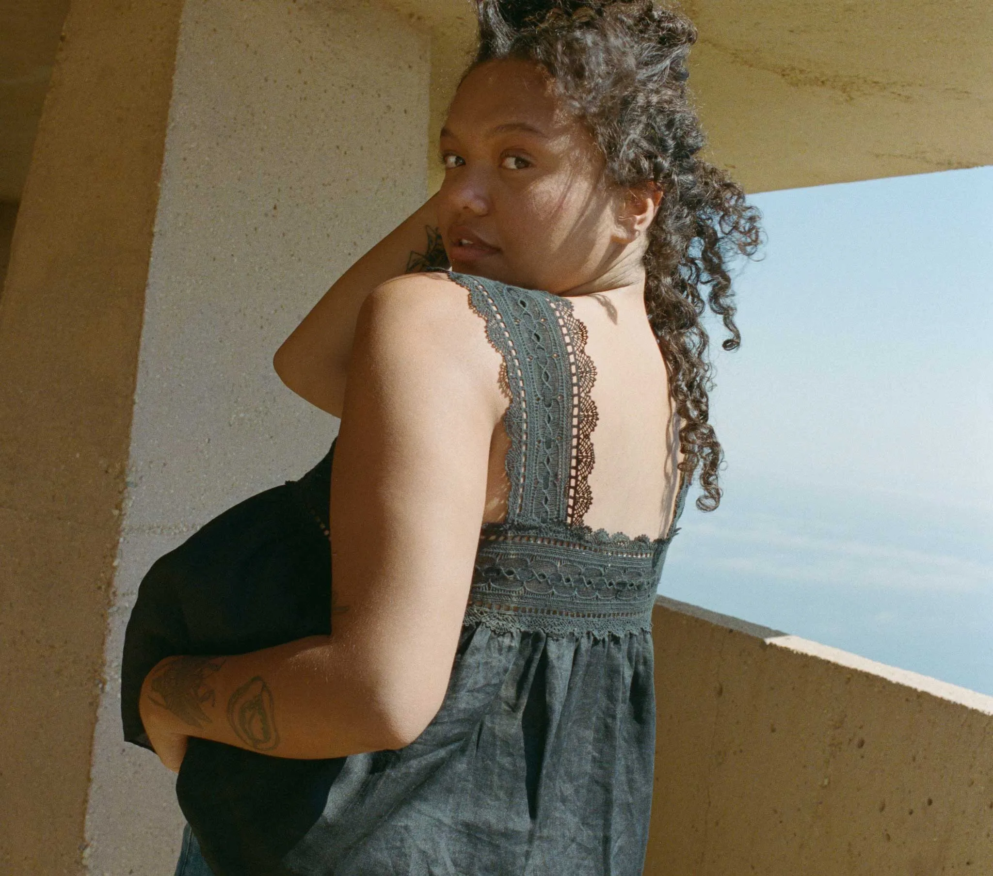 HMD -- VERA TANK -- BLACK sold by Doen product image thumbnail 4