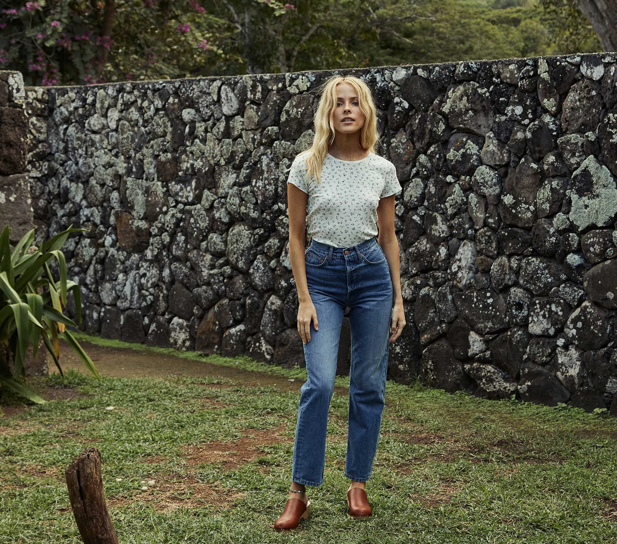 HMD -- VIVI TEE -- WILDFLOWER BREEZE sold by Doen product image thumbnail 3