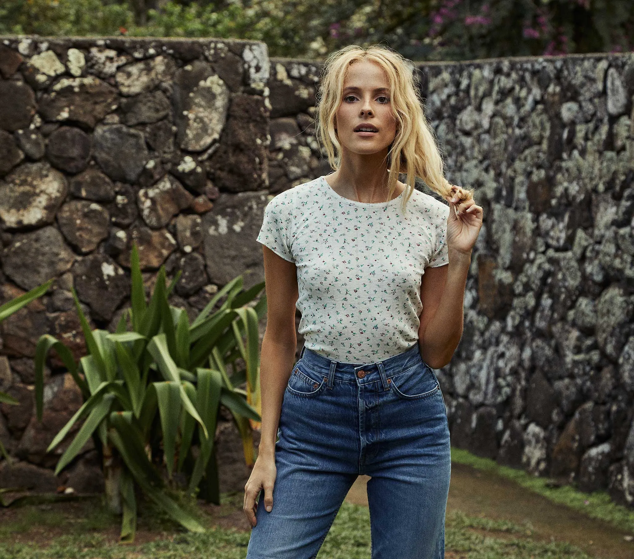 HMD -- VIVI TEE -- WILDFLOWER BREEZE sold by Doen