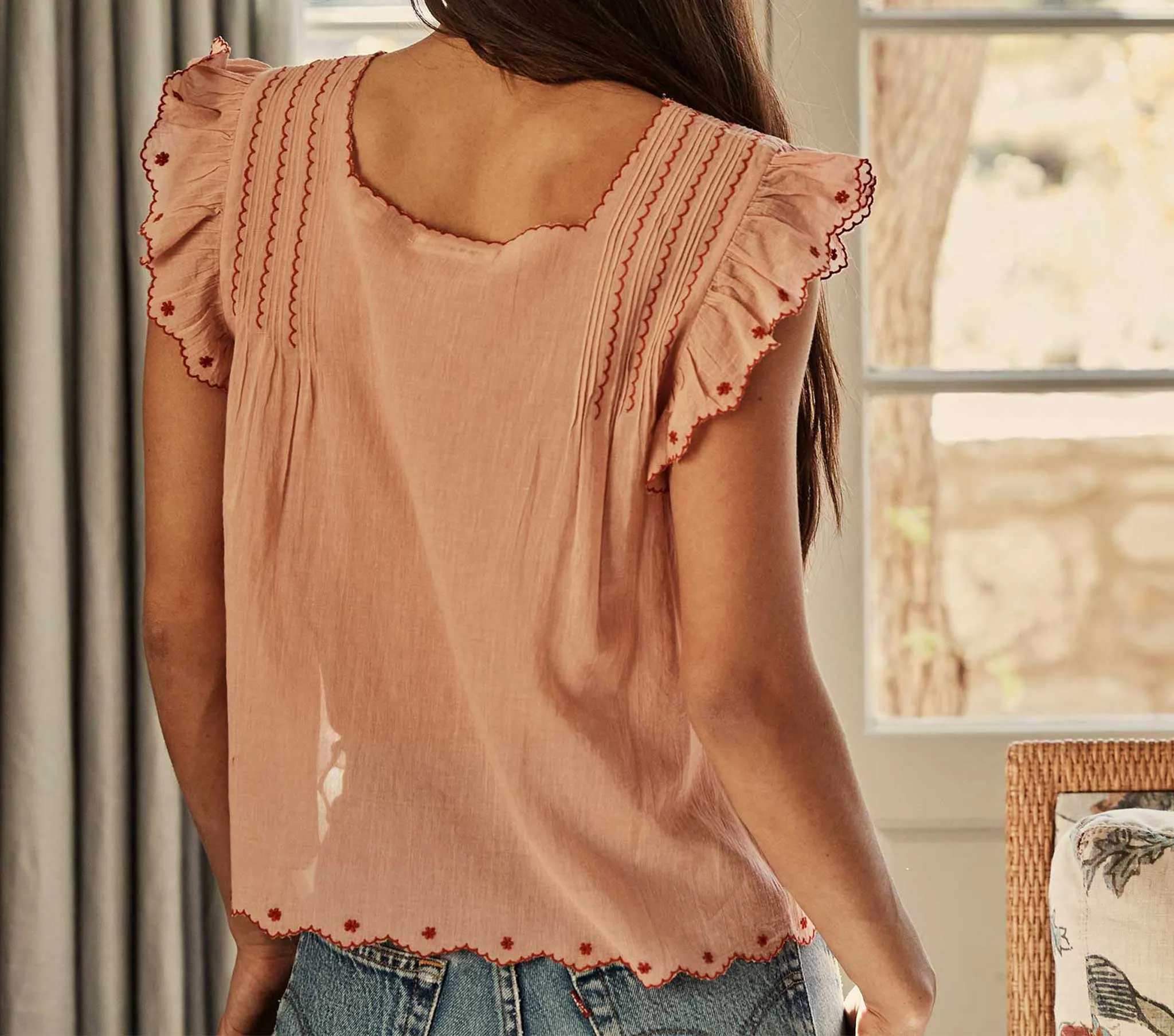 HMD -- AUDEN TOP -- PETAL sold by Doen product image thumbnail 3