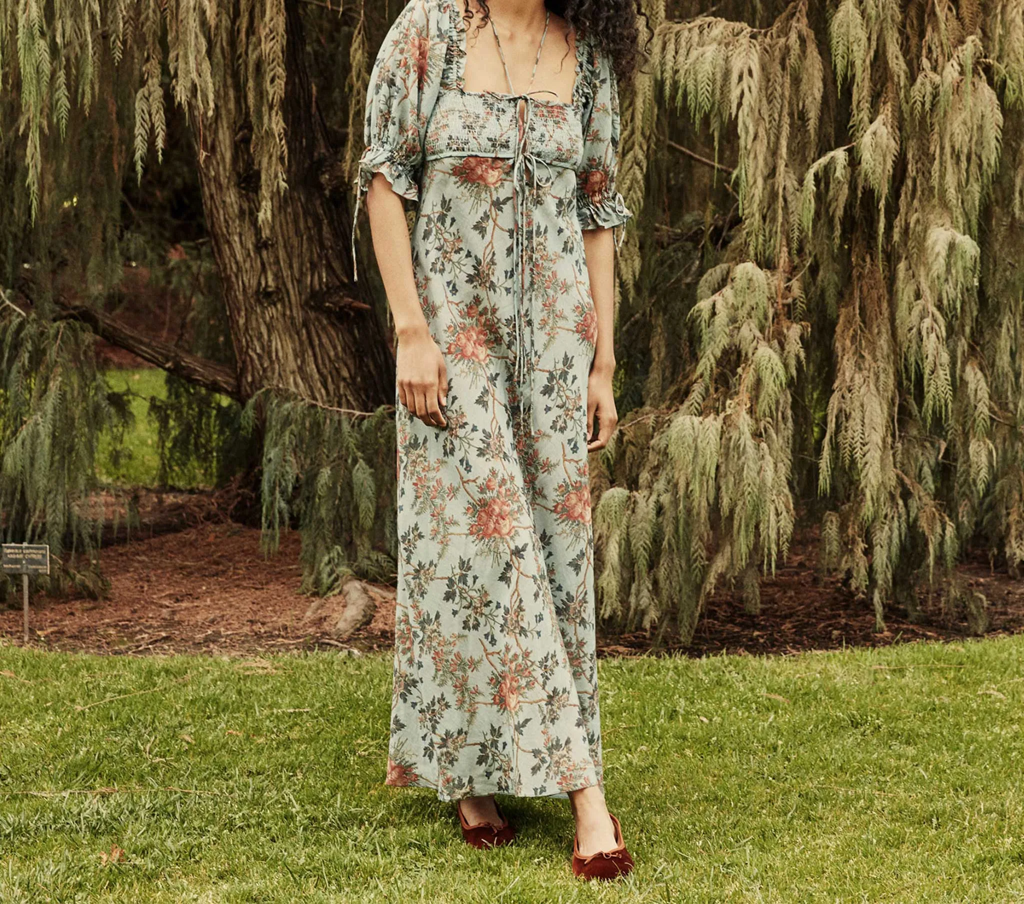 HMD -- VETIVER DRESS -- BLUEBELL SUMMER FLORAL sold by Doen