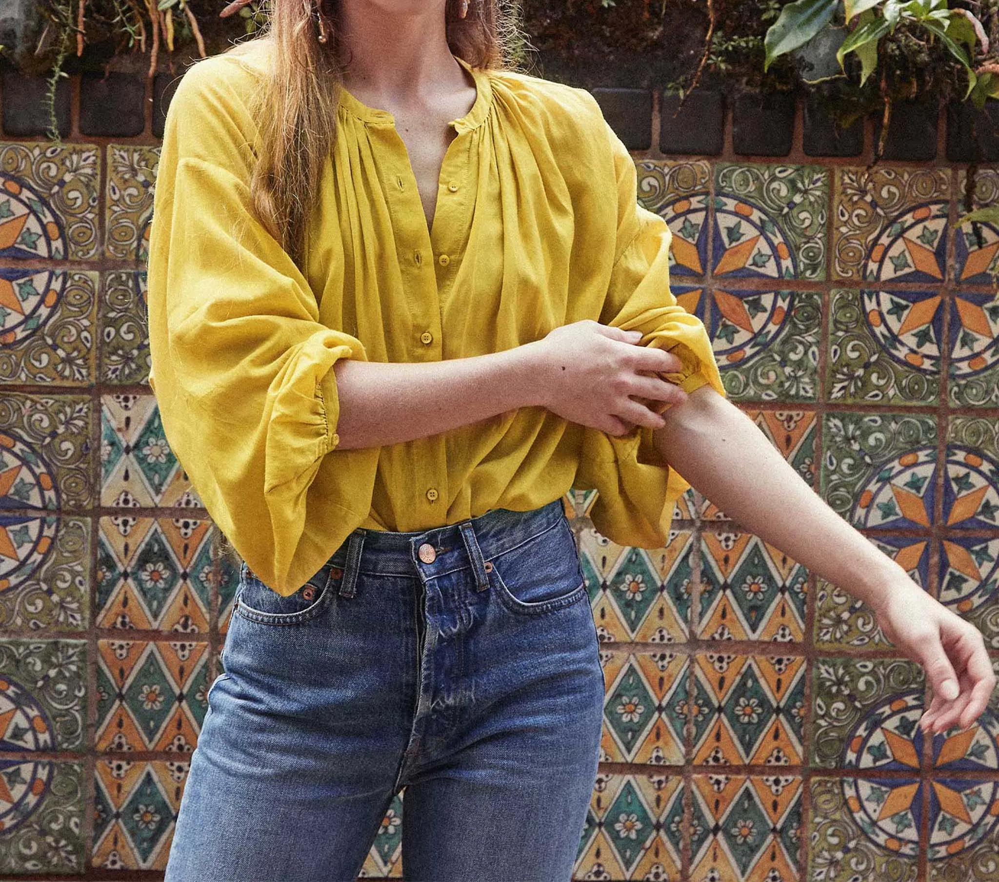 HMD -- THE JANE BLOUSE -- MOSS sold by Doen product image thumbnail 2