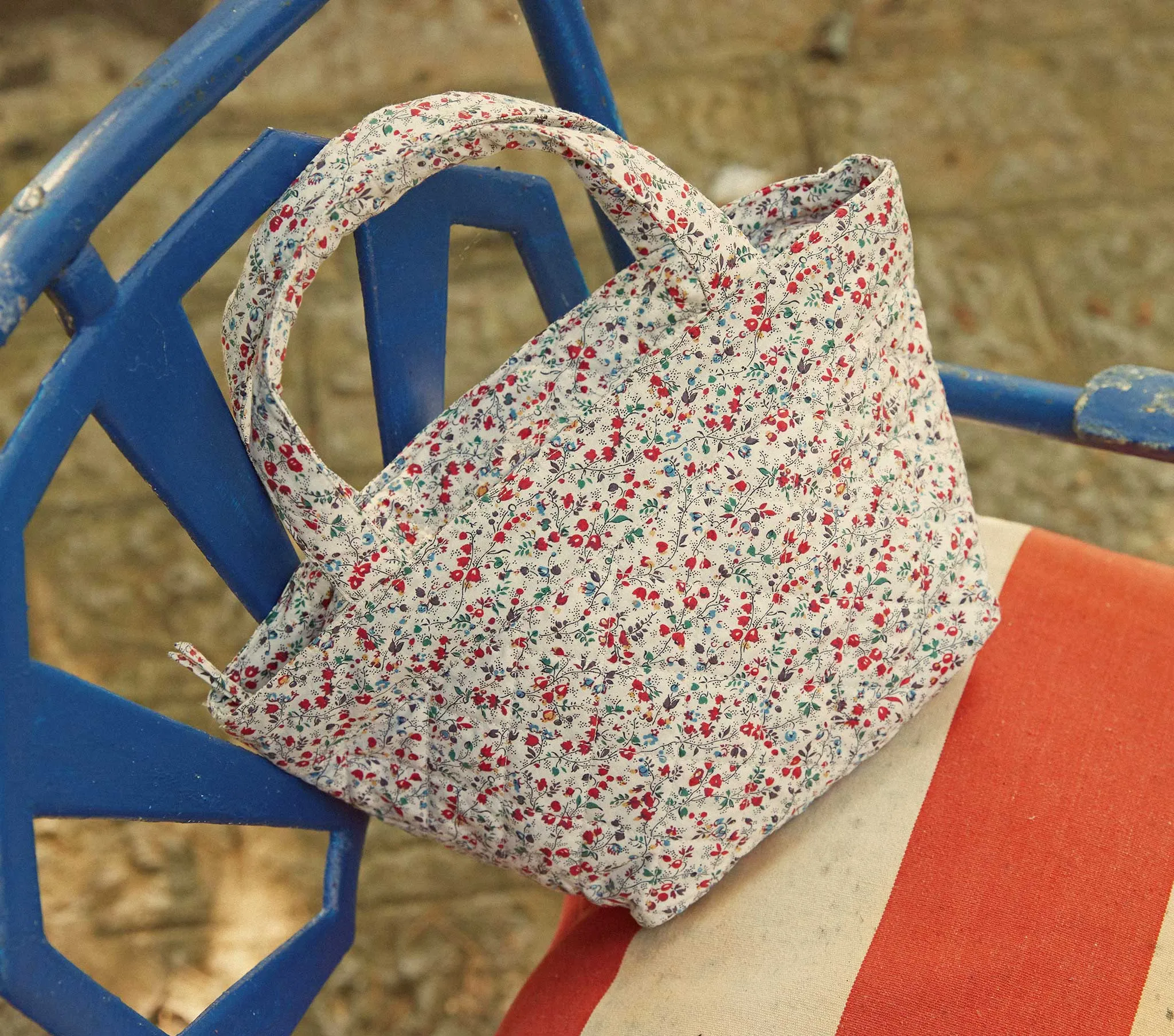 HMD -- PETITE CLEMENCE TOTE -- BRIARWOOD FLORAL sold by Doen