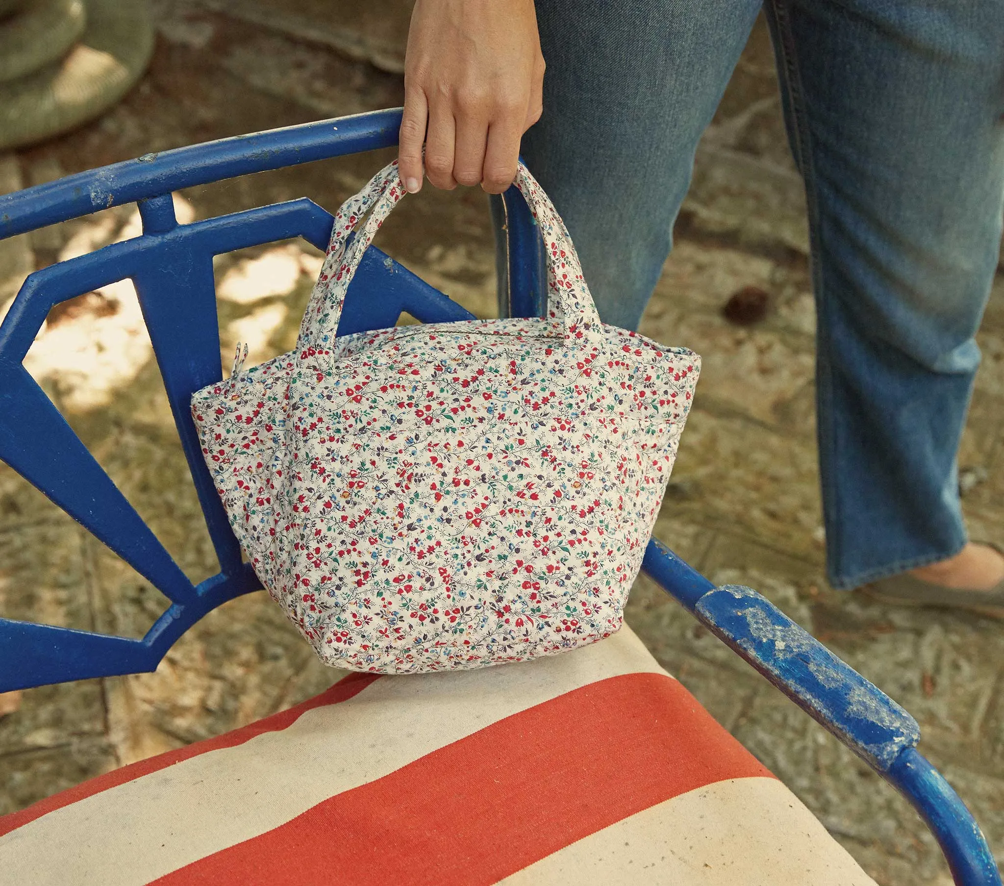 HMD -- PETITE CLEMENCE TOTE -- BRIARWOOD FLORAL sold by Doen product image thumbnail 2