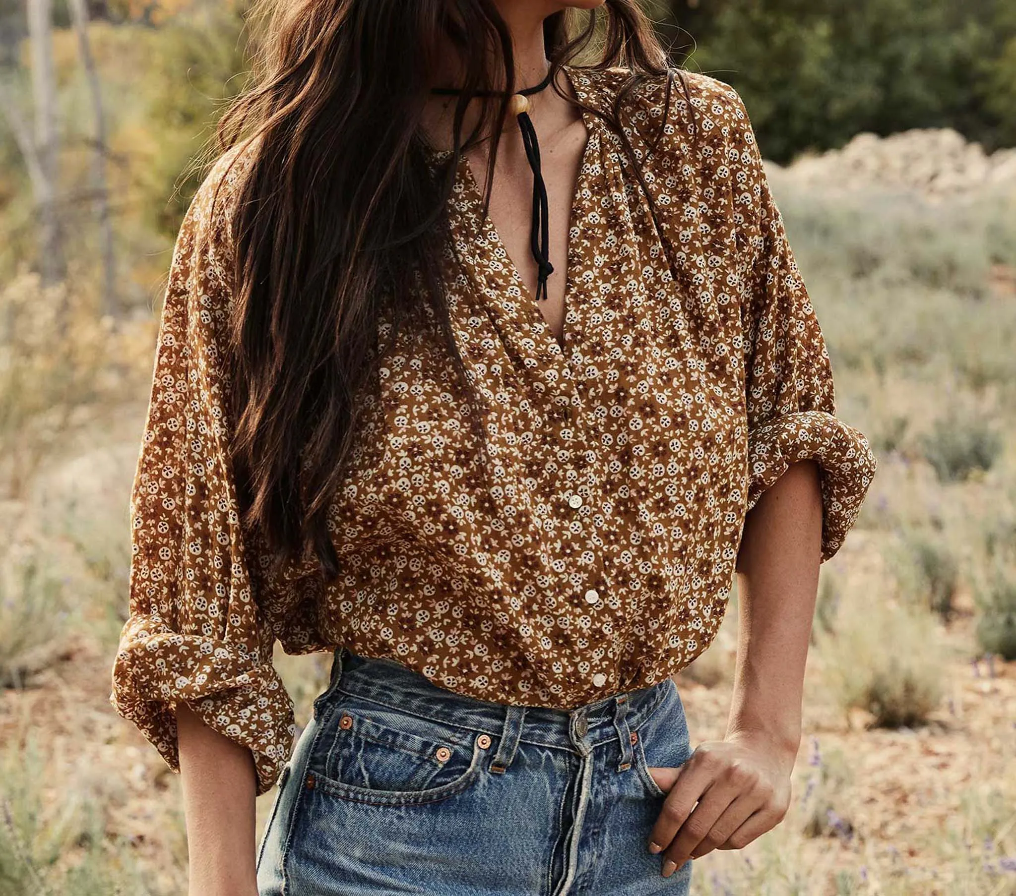 HMD -- THE JANE BLOUSE -- GOLDEN MESA FLOR sold by Doen