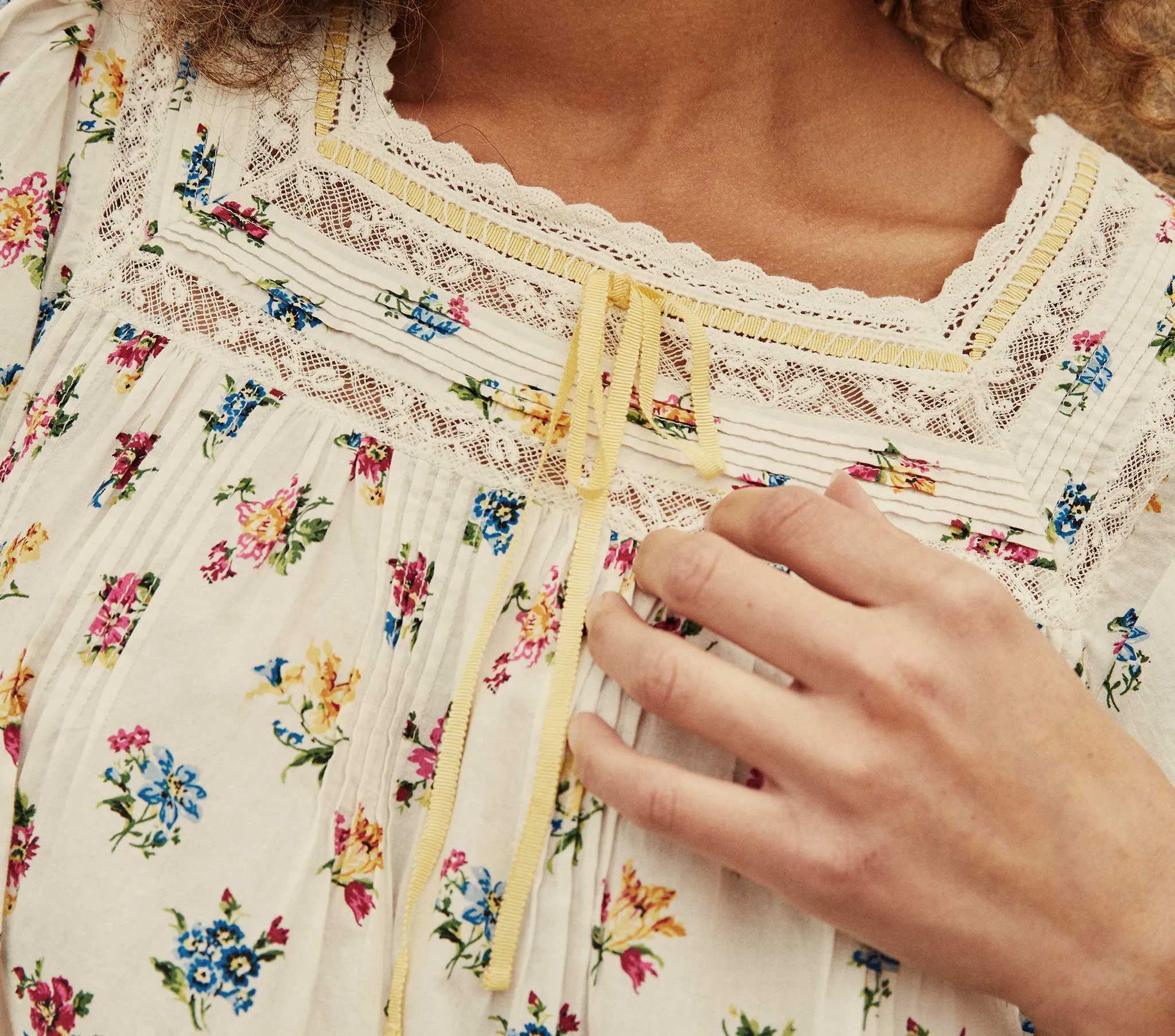 HMD -- CADEAU DRESS -- FLEURS DE JONQUILLE sold by Doen product image thumbnail 3