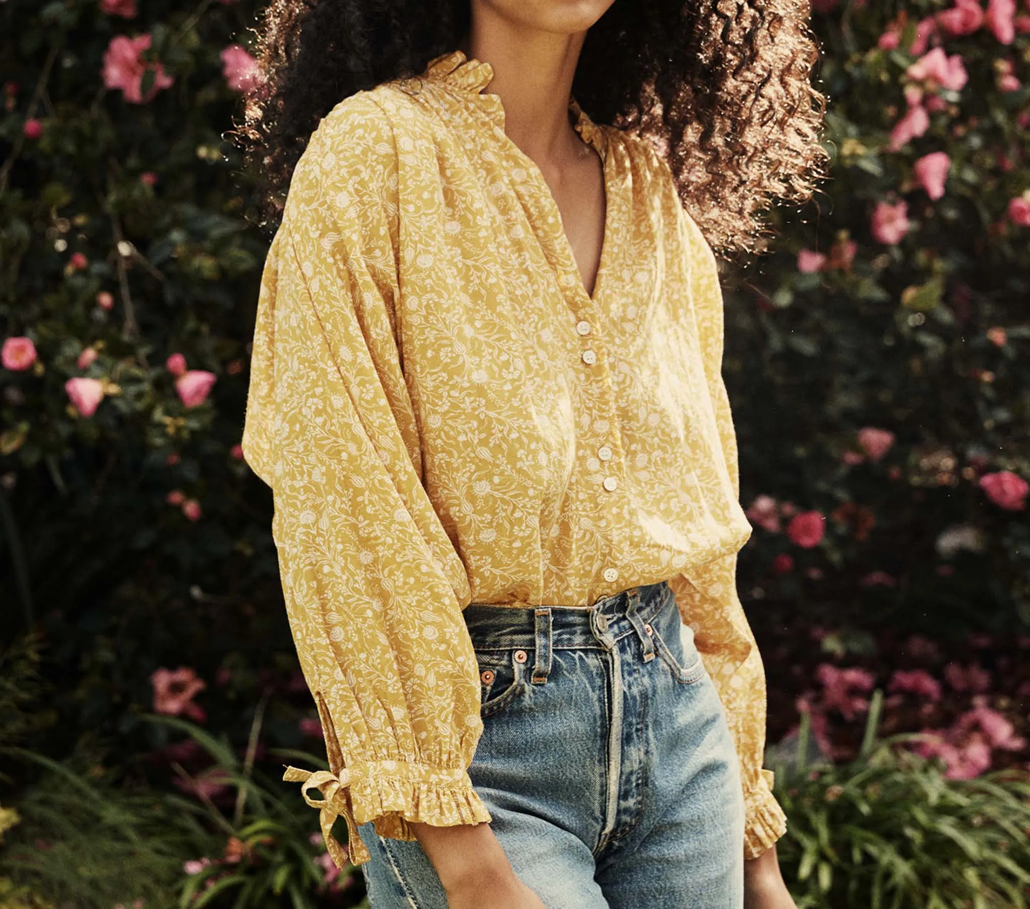 HMD -- ROSE TOP -- GOLDEN MINI EARL FLORAL sold by Doen