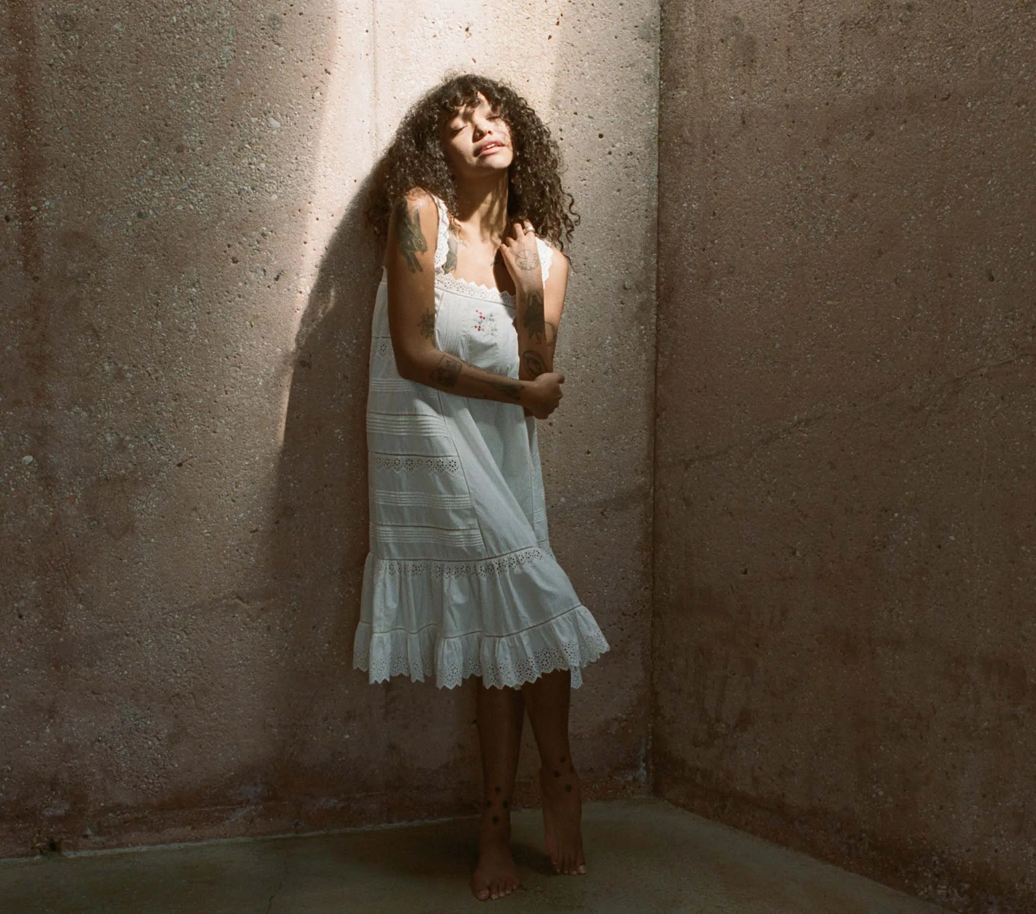 HMD -- SYMPHONY NIGHTGOWN -- SALT sold by Doen product image thumbnail 4