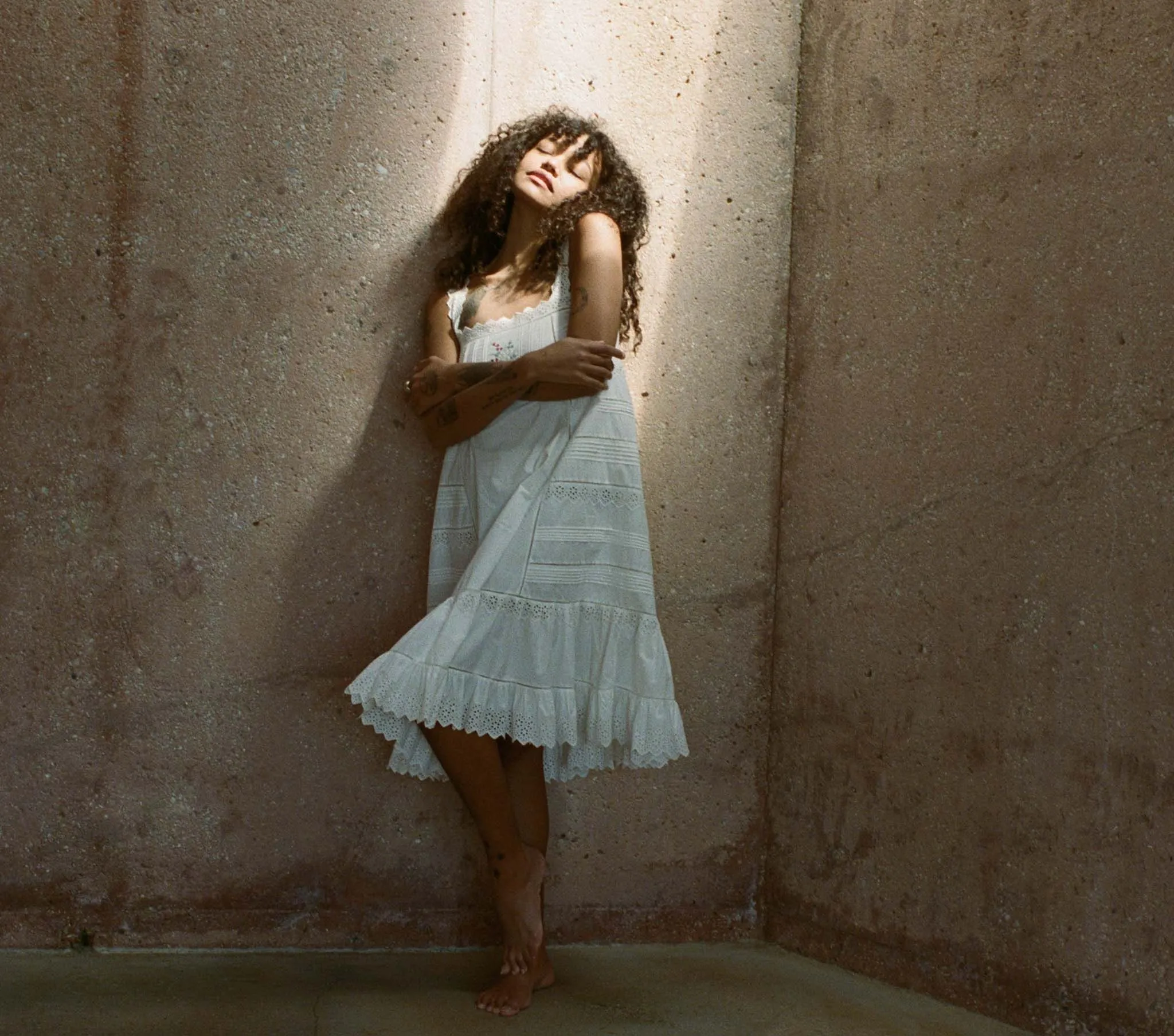 HMD -- SYMPHONY NIGHTGOWN -- SALT sold by Doen