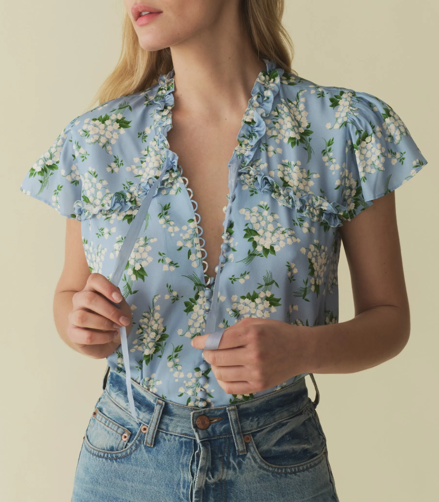 HMD -- OPALINE TOP -- SKY MAY BELL FLORAL sold by Doen