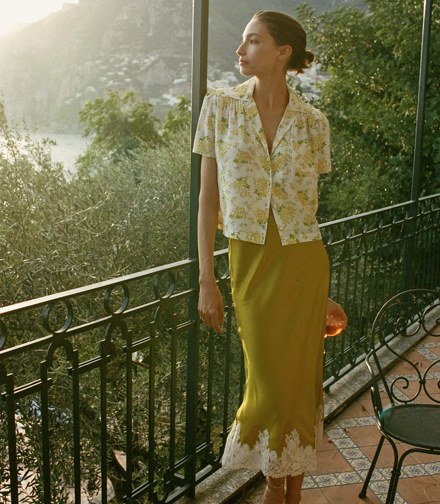 HMD -- LAYLA TOP -- SALT MAY BELL FLORAL sold by Doen product image thumbnail 3