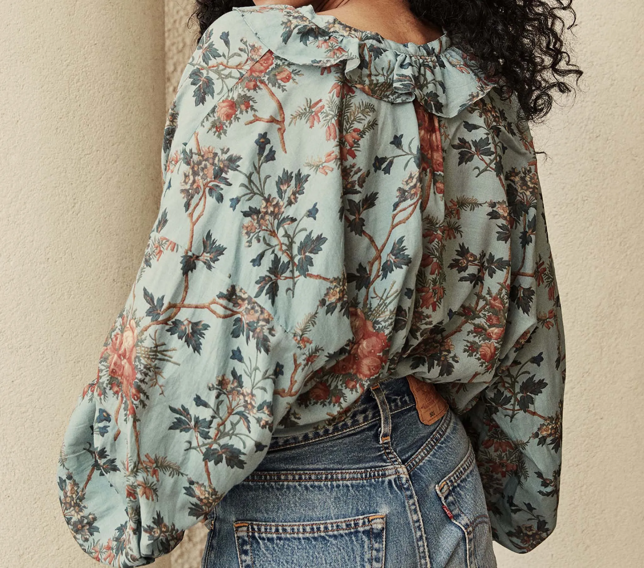 HMD -- ROSEBAY TOP -- BLUEBELL SUMMER FLORAL sold by Doen product image thumbnail 3