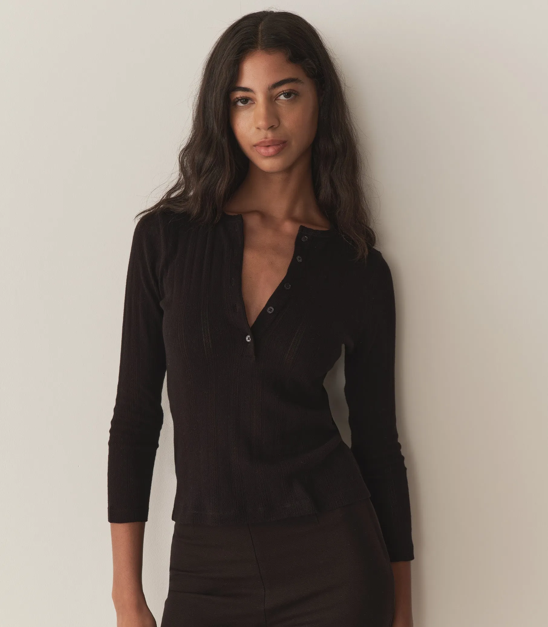 PAOLA TEE -- BLACK QUELLE JOLIE POINTELLE sold by Doen