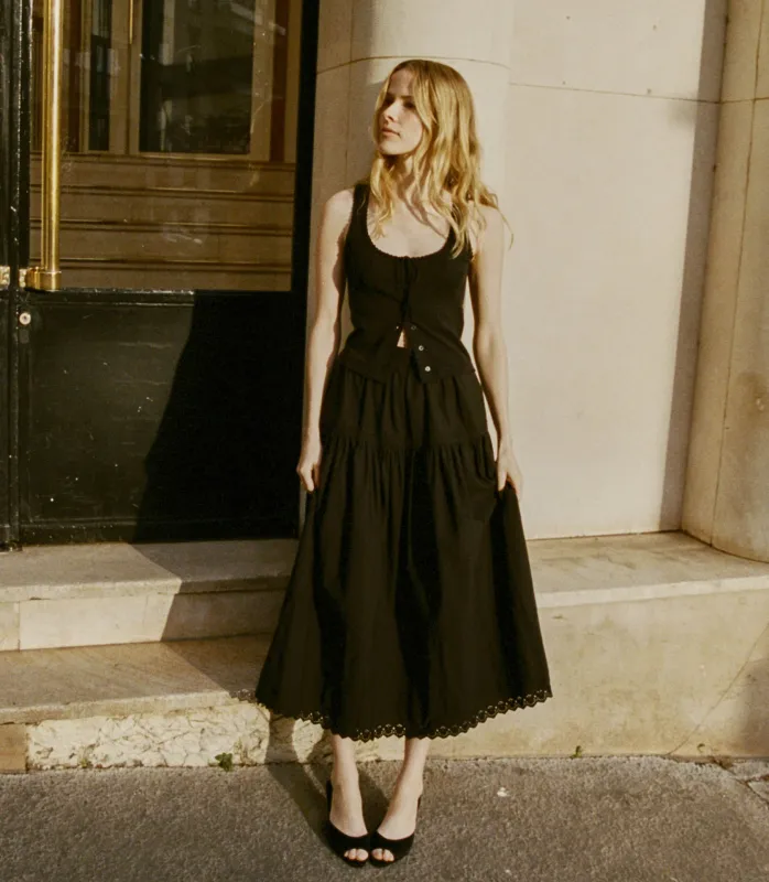 LOIS TANK -- BLACK QUELLE JOLIE POINTELLE sold by Doen