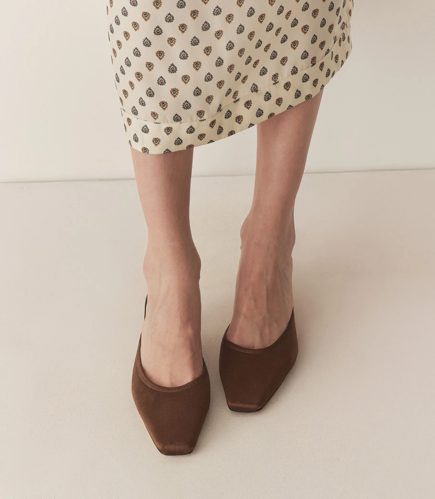 LUMA HEEL -- CHOCOLATE SATIN sold by Doen product image thumbnail 4