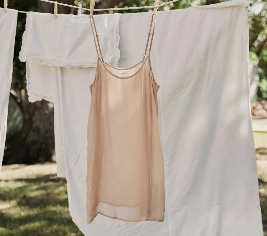 SHORT SCOOP NECK SLIP -- CONCH sold by Doen